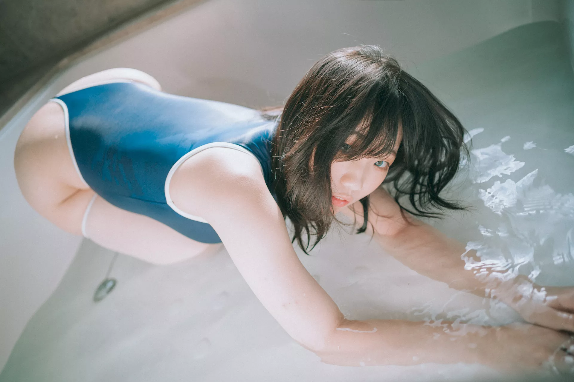 Realise Mimmi【DJAWA大佳玩  Loveliness(31P) 高丽魅模高质艺术图套图 高丽魅模艺术图 】