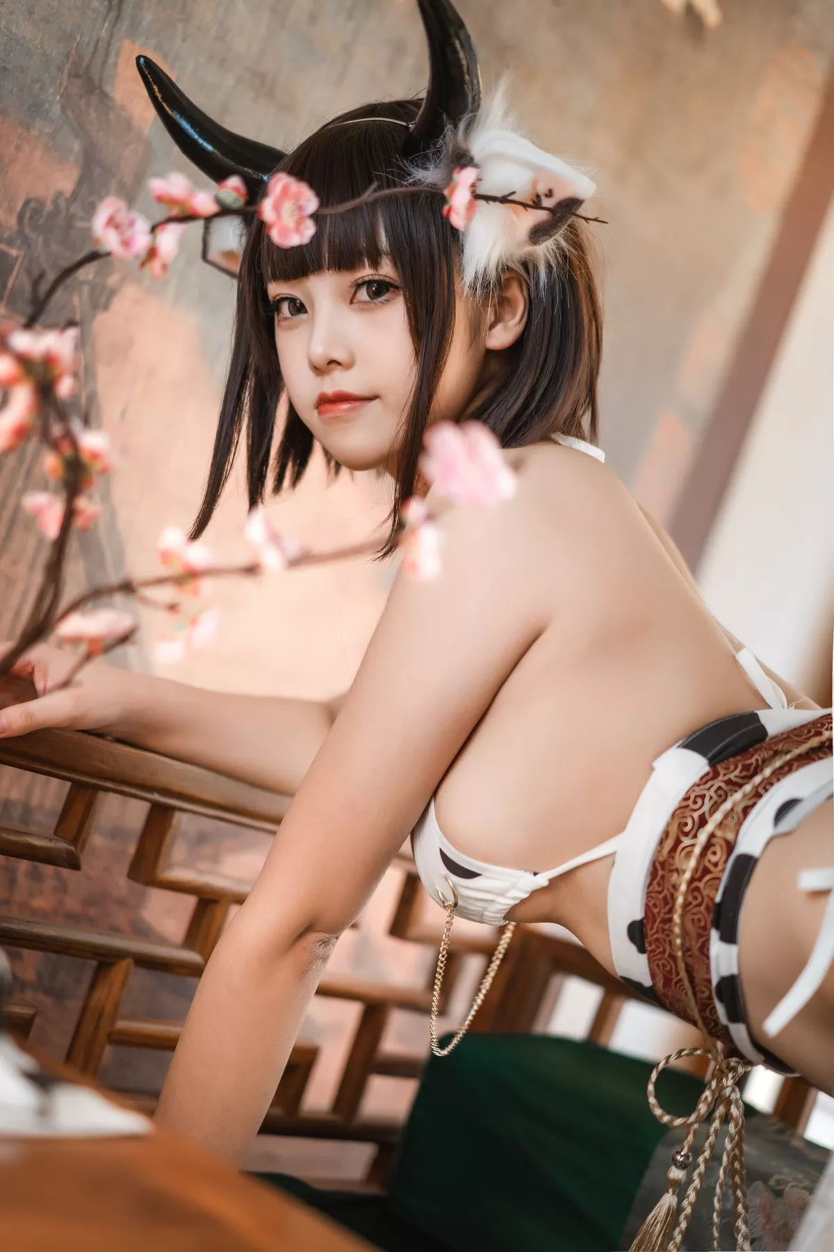 蜜汁猫裘 奶牛  美女Cosplay 撩人私拍