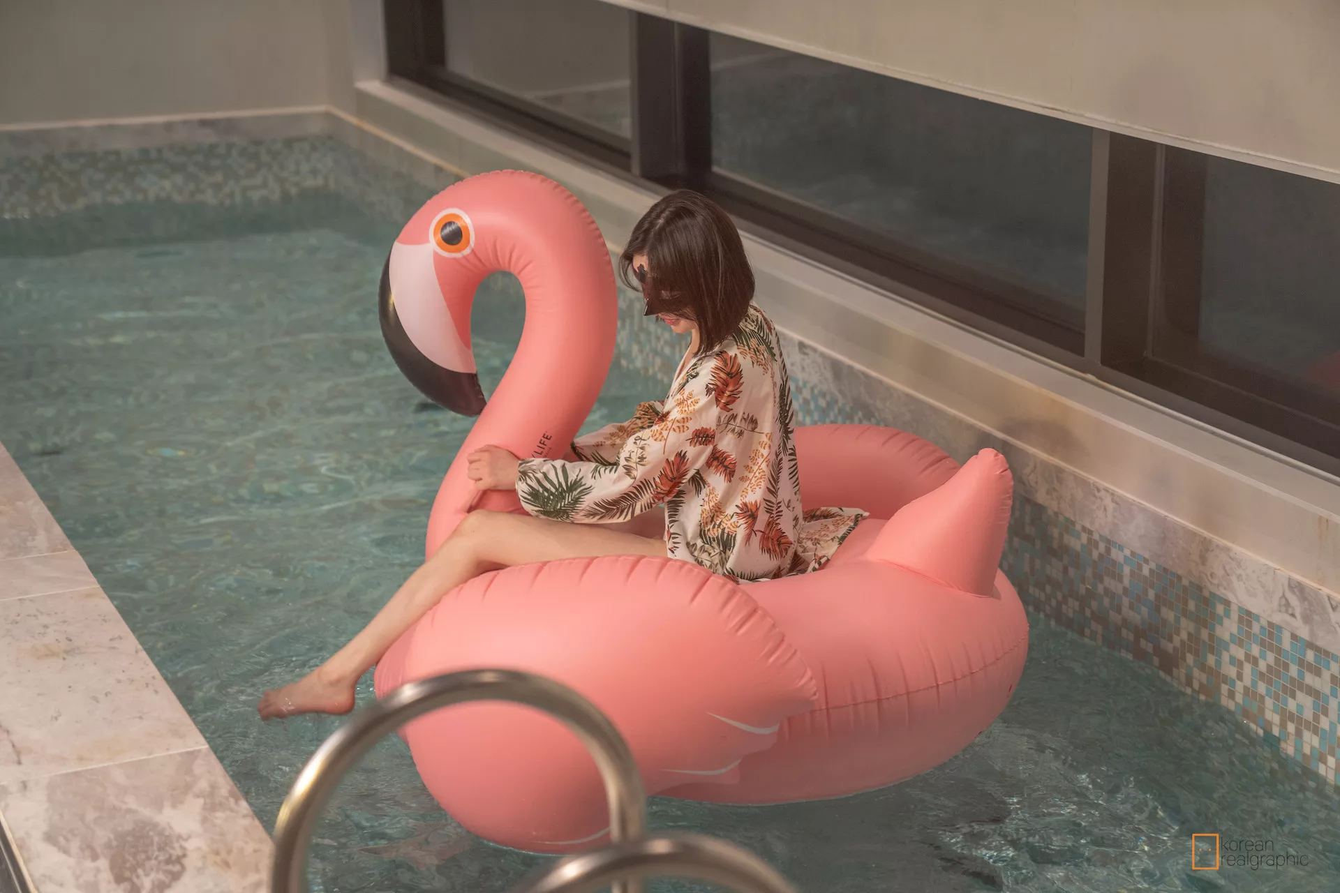No.54 【Korean Realgraphic  Swim(30P) Cool 高丽佳人写真 真实珍贝】
