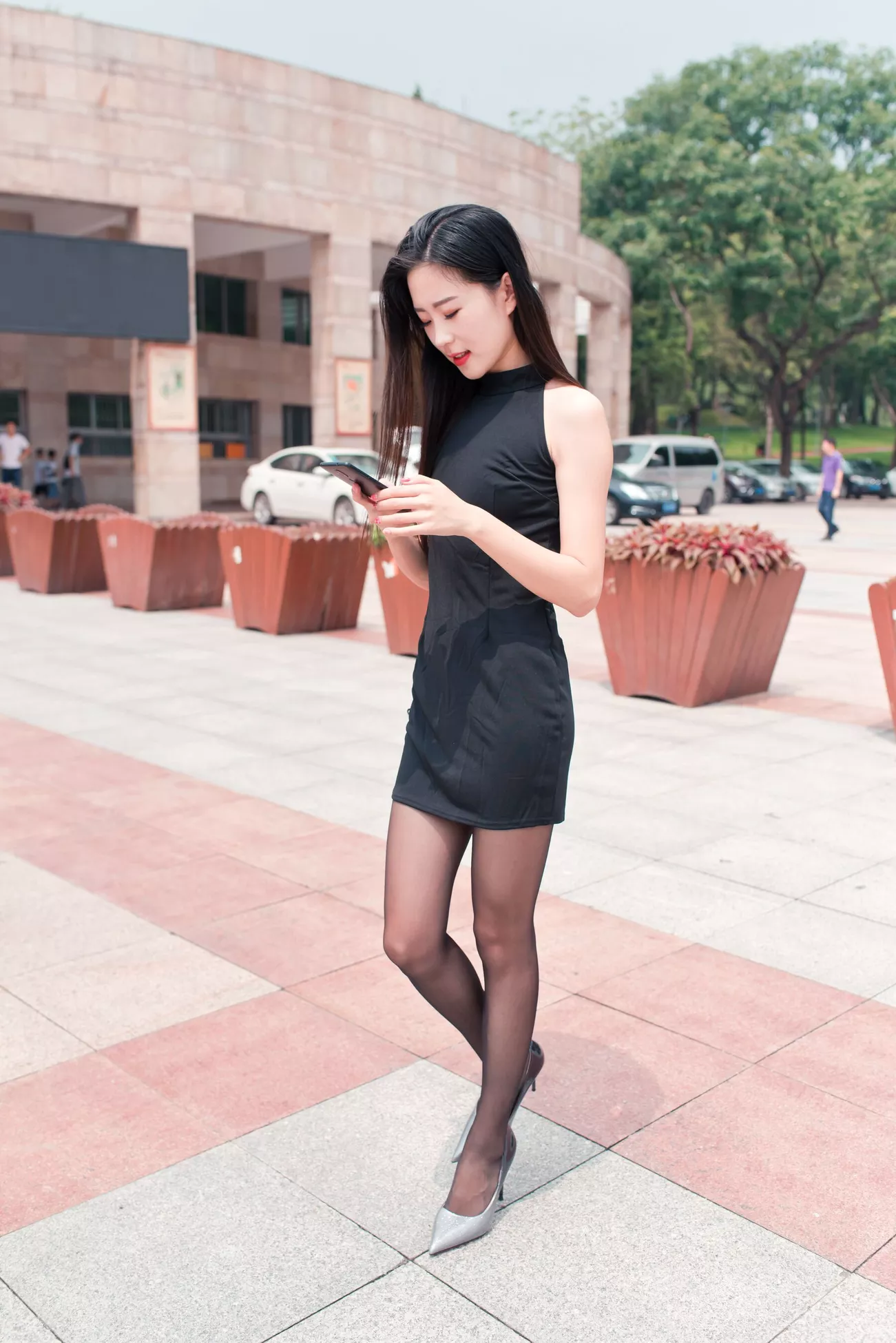 小子怡 高清艺术图套图 Alice《打车奇遇记》