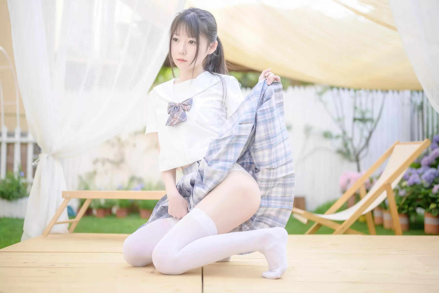 阳光庭院工作装 美女Cosplay 露露 香草喵
