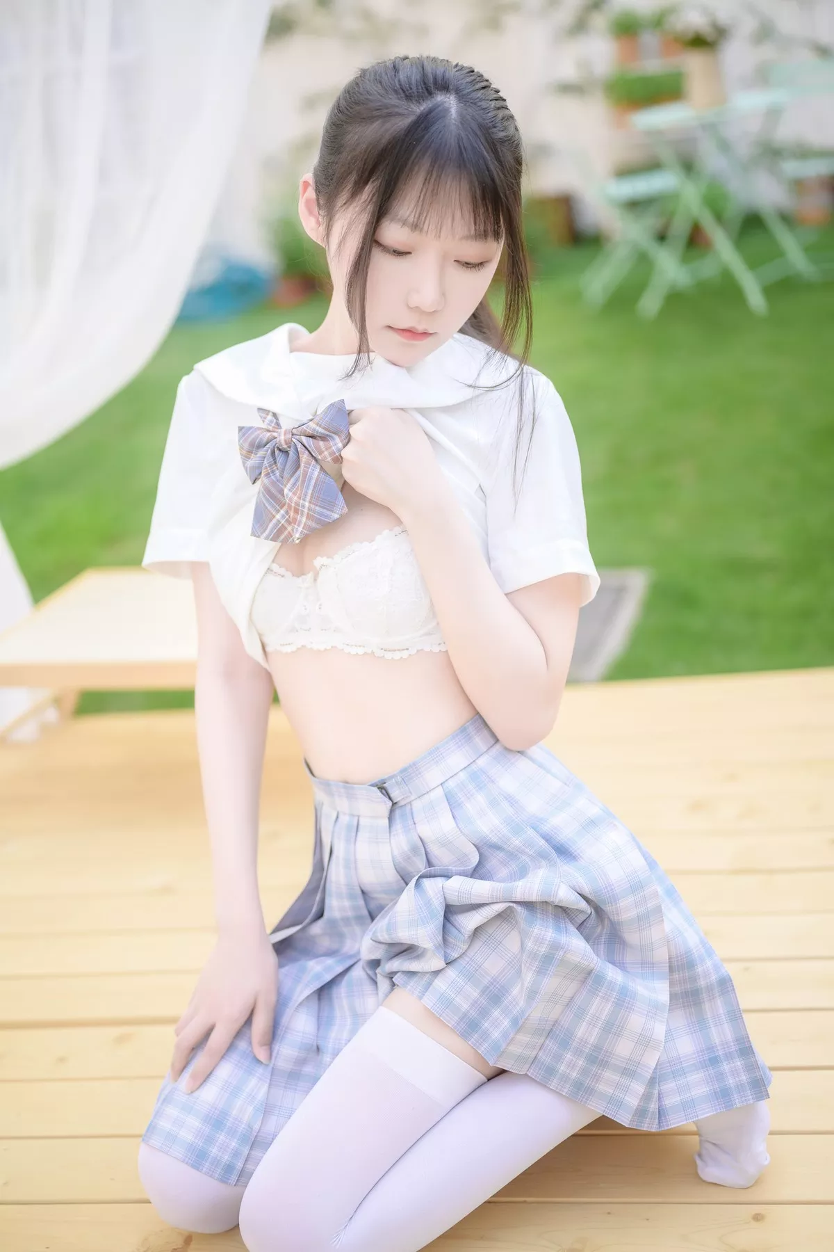 阳光庭院工作装 美女Cosplay 露露 香草喵