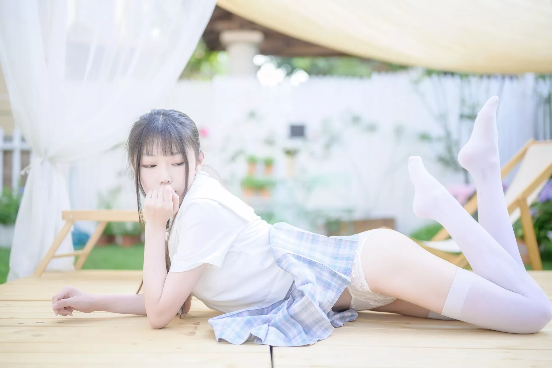 阳光庭院工作装 美女Cosplay 露露 香草喵