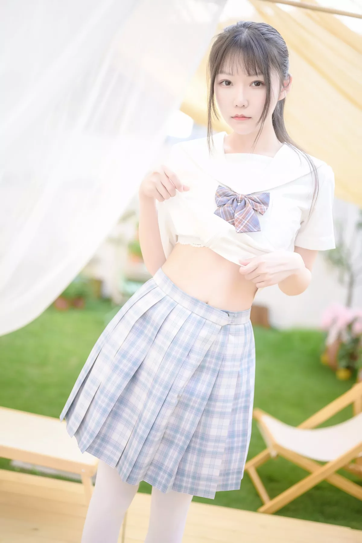 阳光庭院工作装 美女Cosplay 露露 香草喵