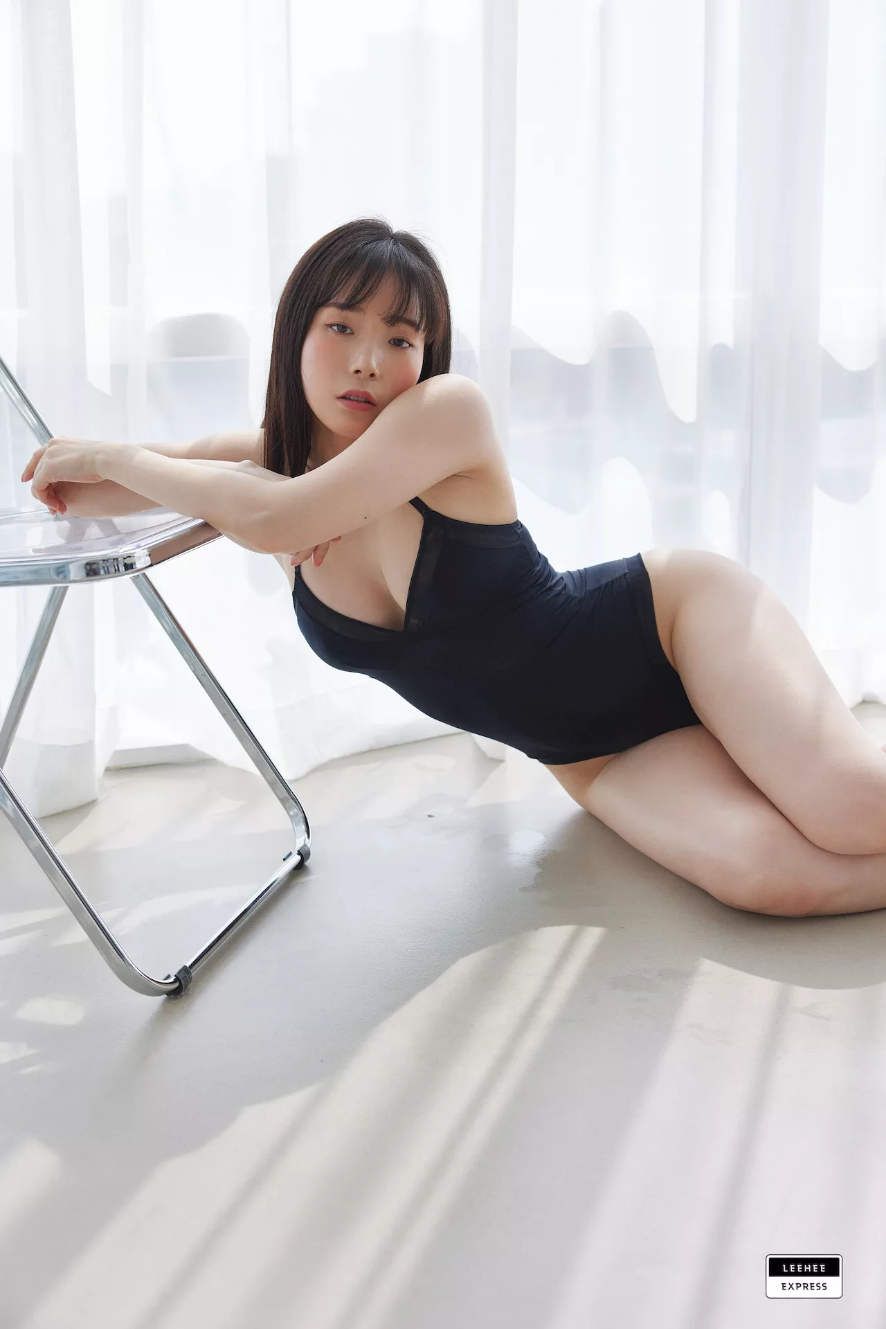 104B(56P) PIA 【LEEHEE LEDG 优秀高丽丽模摄影美图】 EXPRESS  利熙快运  高丽美女摄影