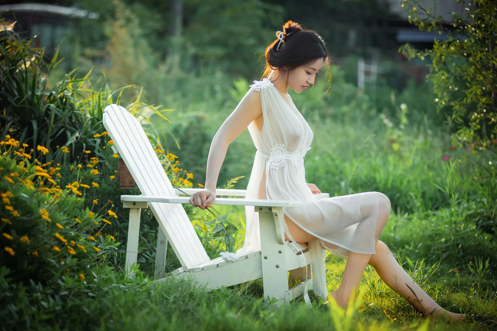 高品质摄影组图 年年 《神明之女》