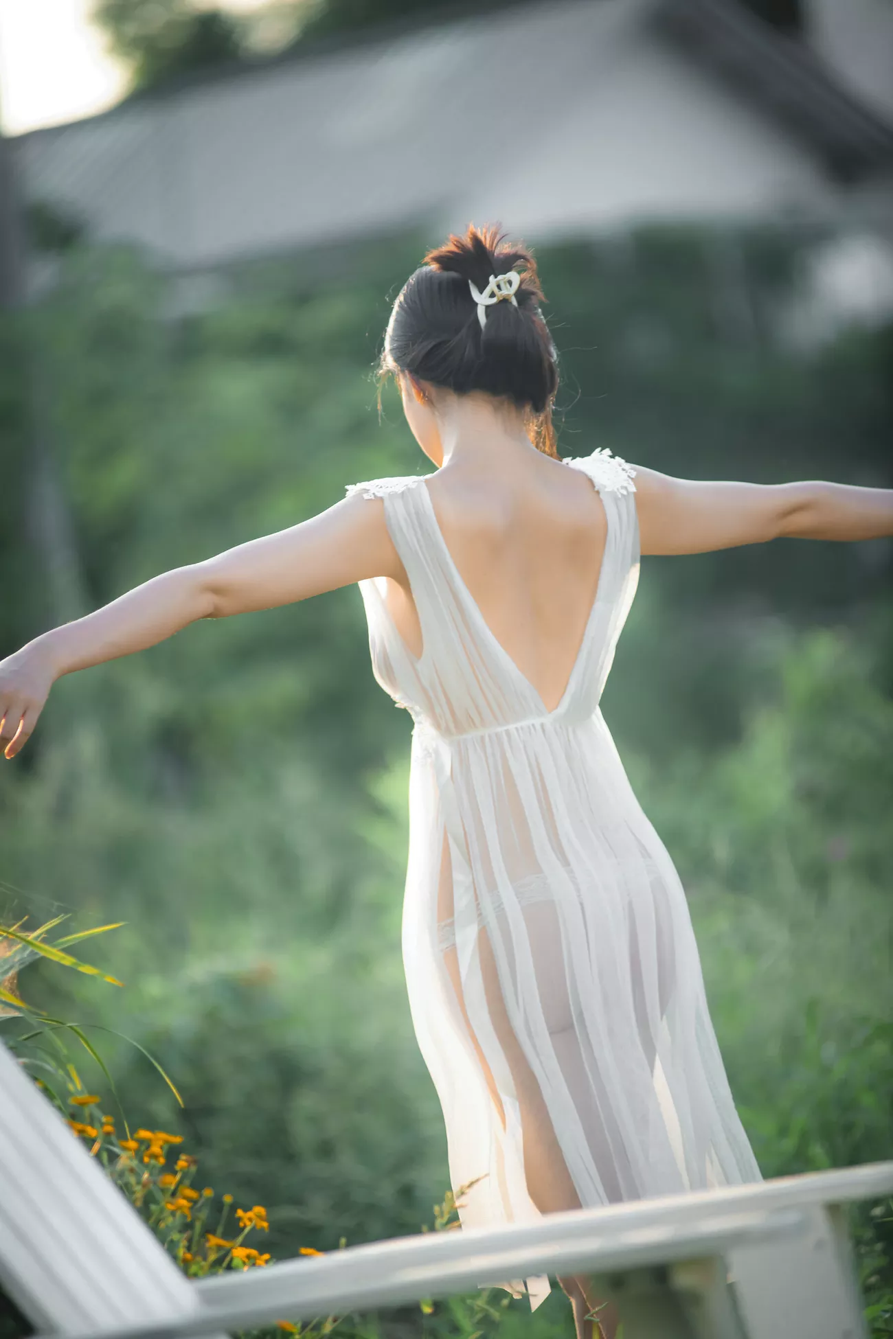 高品质摄影组图 年年 《神明之女》
