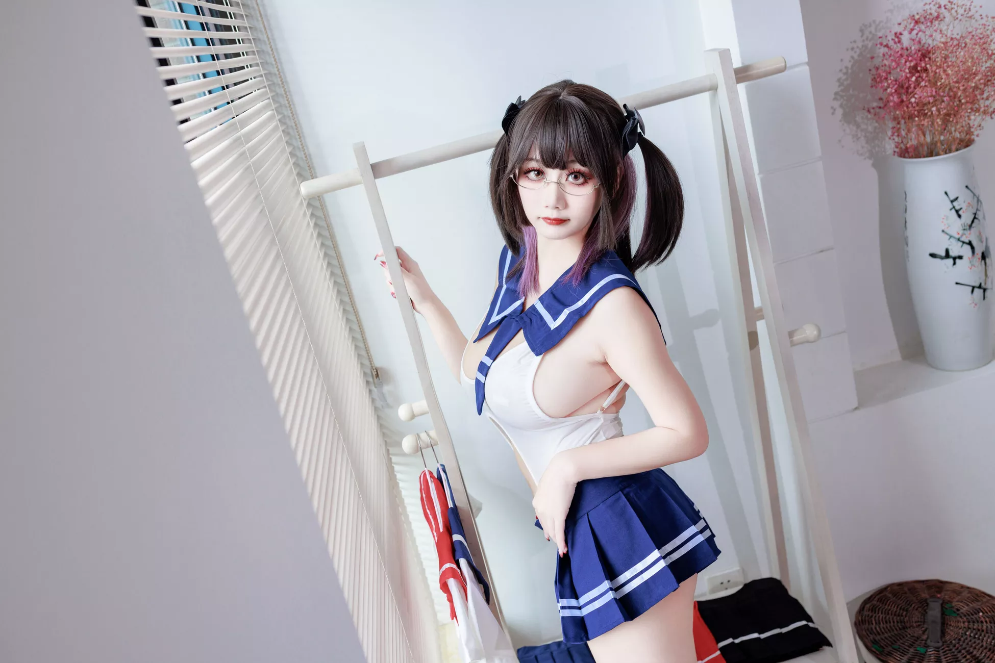 优秀影像套图 《连体水手服》 阿雪雪