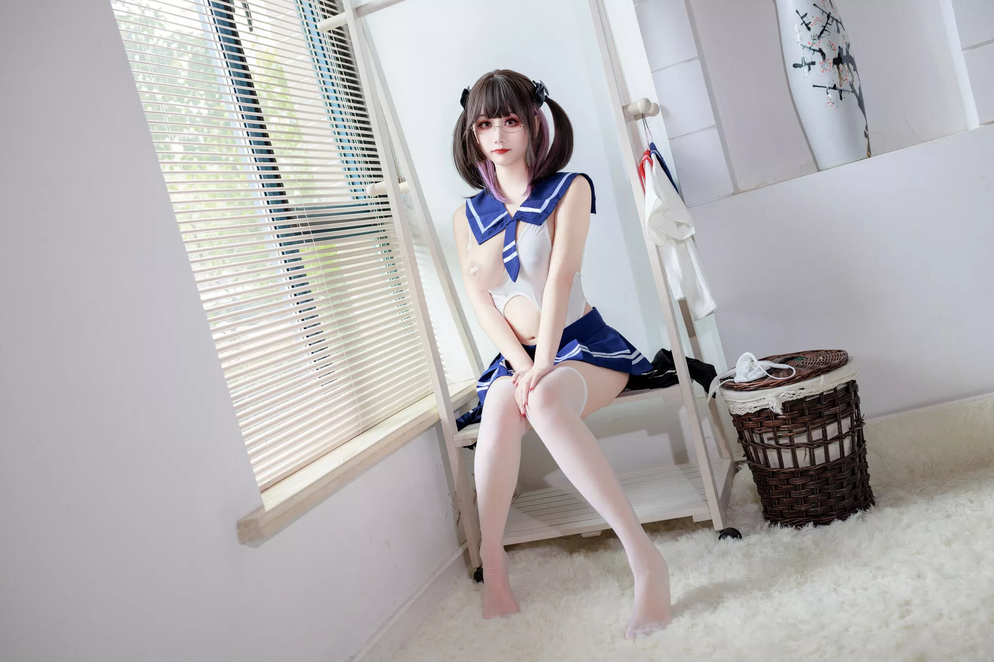 优秀影像套图 《连体水手服》 阿雪雪