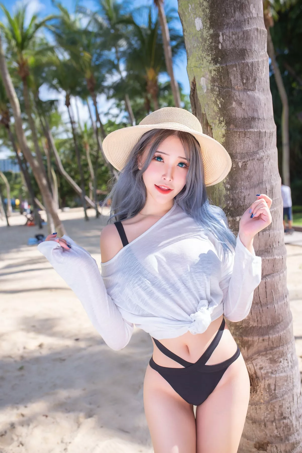 Lily 花 仙女Cosplay 迷人私摄 lily Beach Plant