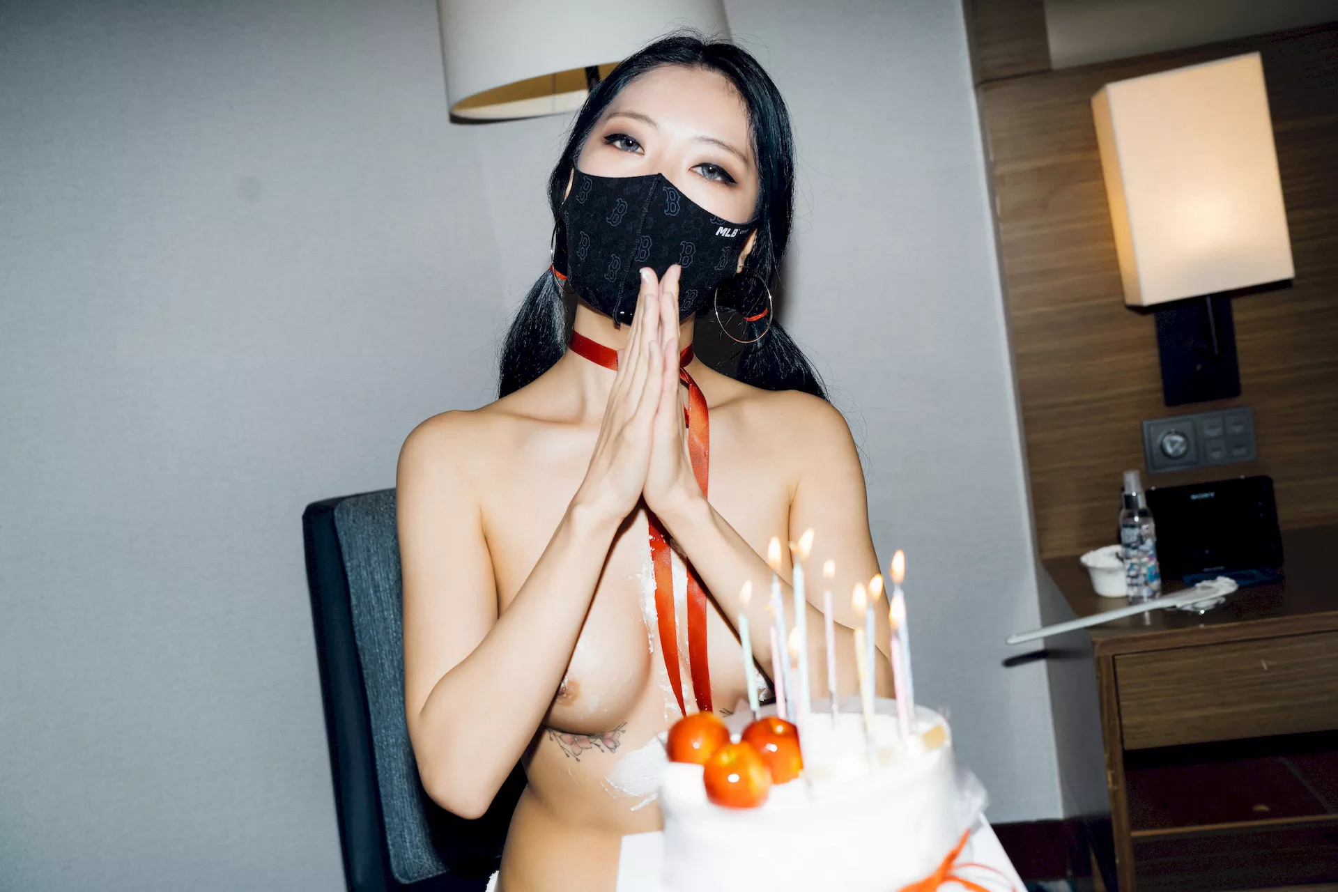 Mona【Moon Snap 高丽丽模影像 月夜快照】 Birthday Night No.4 全集修正 Happy