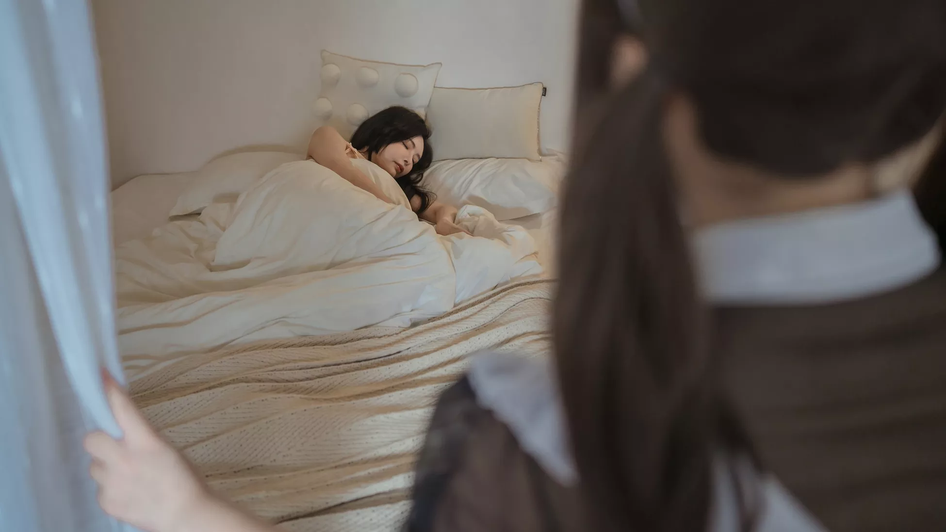 秋秋 下午茶时光 秋和柯基夏小秋 美女Cosplay