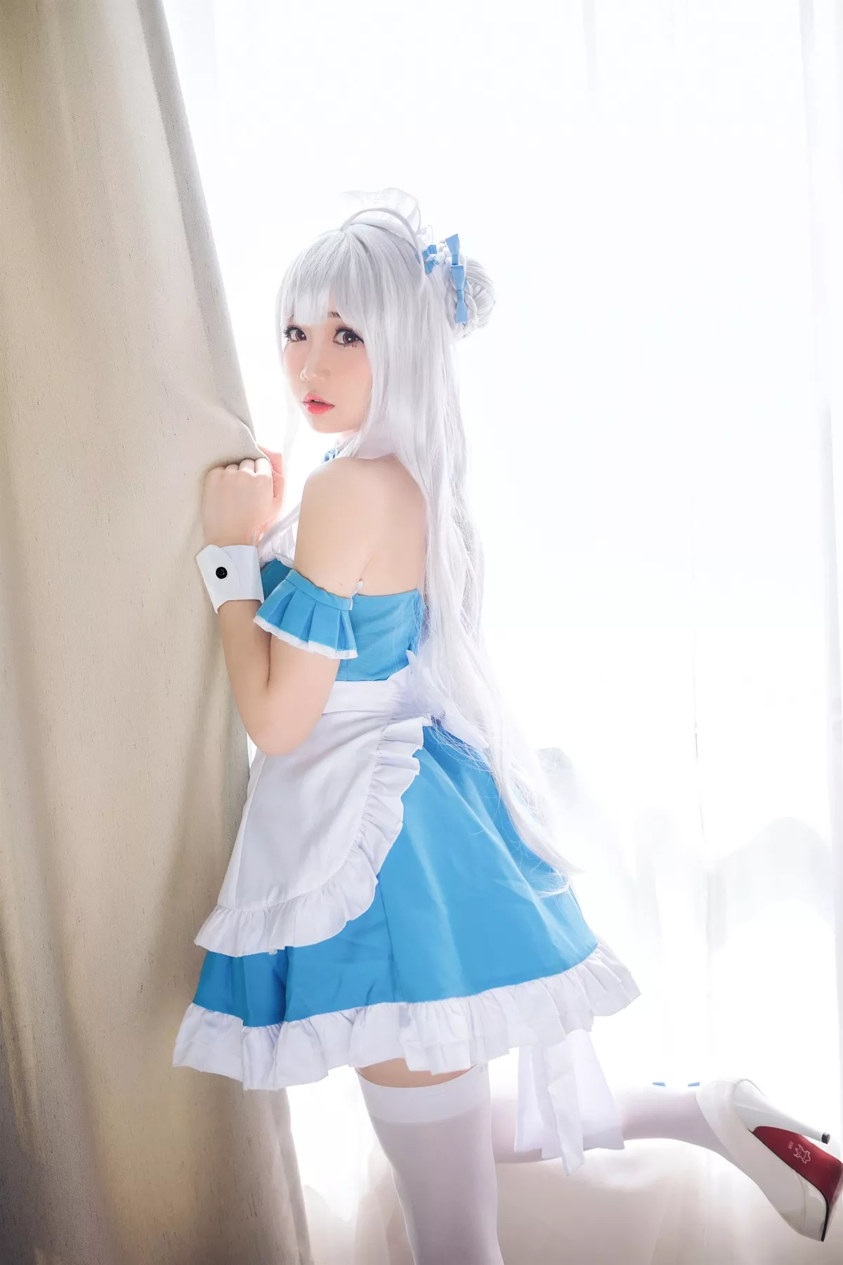 小天鹅 迷惑密拍 焖焖碳 佳人Cosplay 女侍