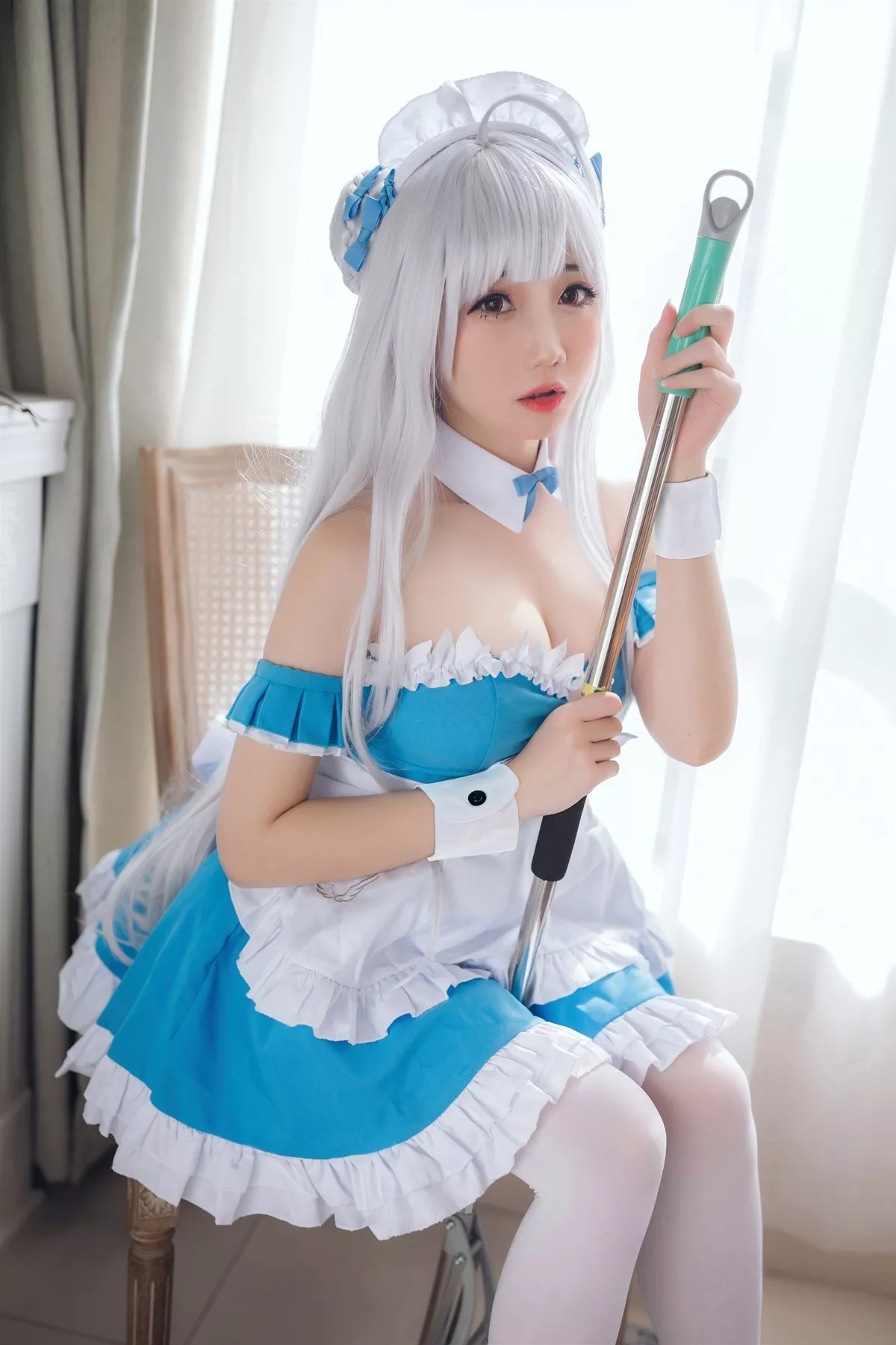 小天鹅 迷惑密拍 焖焖碳 佳人Cosplay 女侍