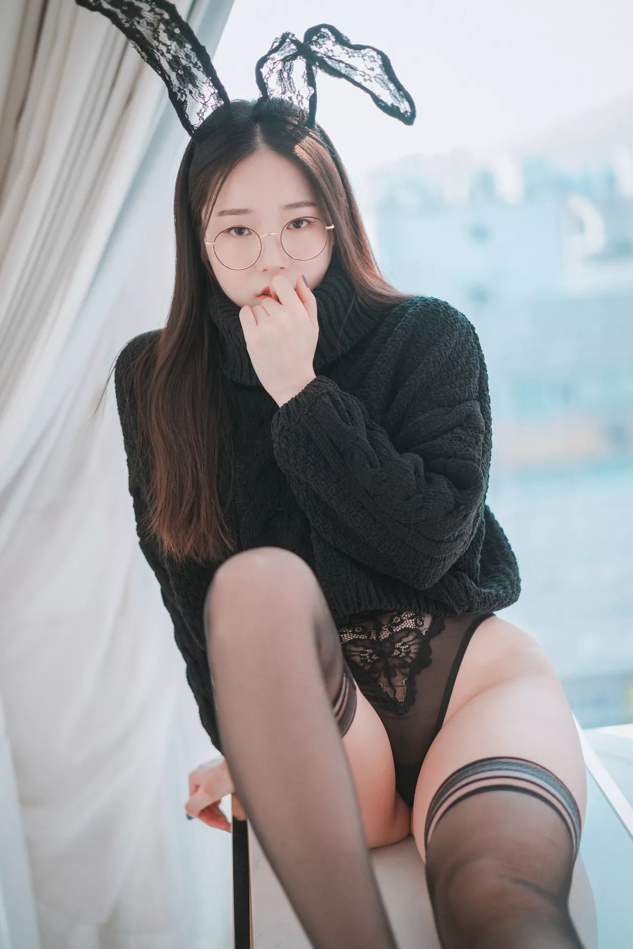 Loose PIA 】 Tight 高丽艳模摄影  and 高丽艳模优秀摄影图集 【DJAWA大佳玩  Black(33P)