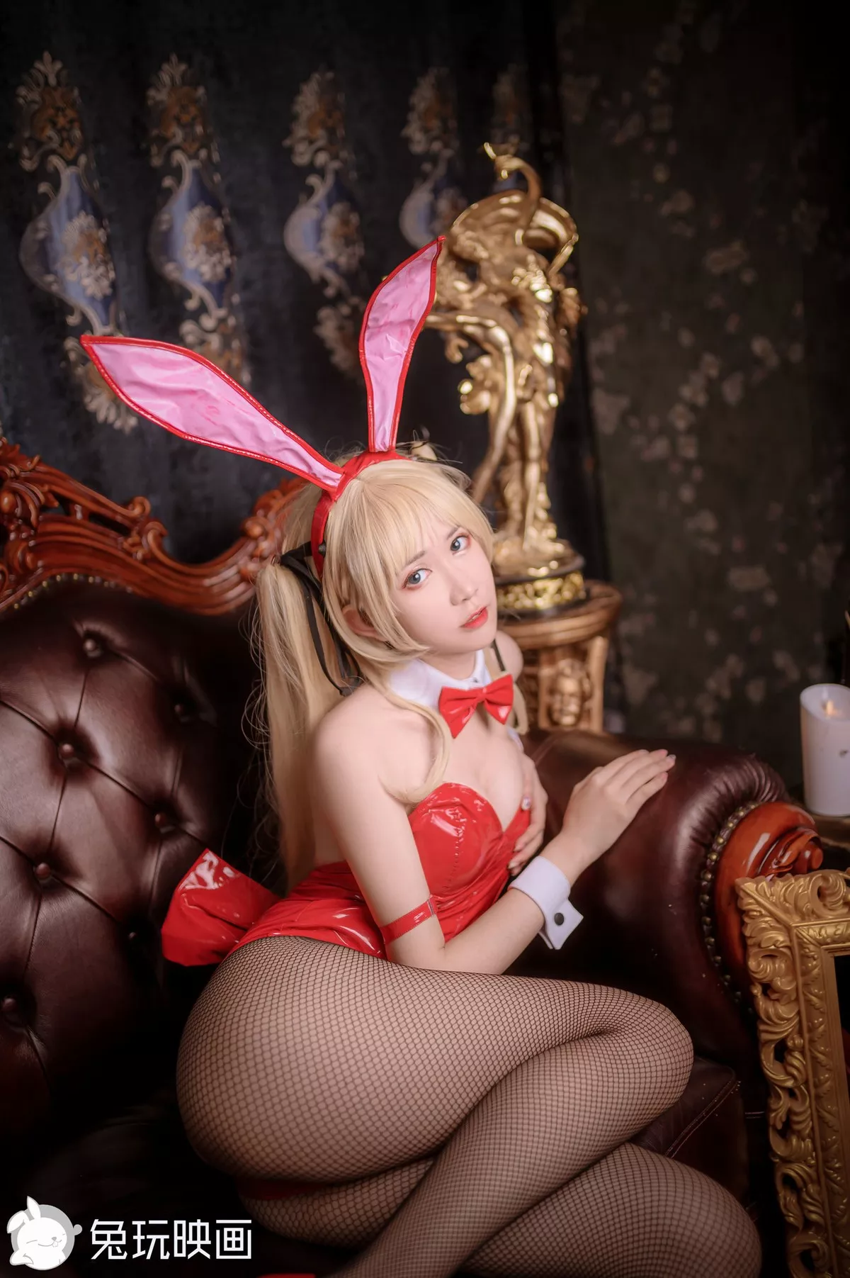 红黑 美女Cosplay 迷人密拍 兔女郎 兔玩映画