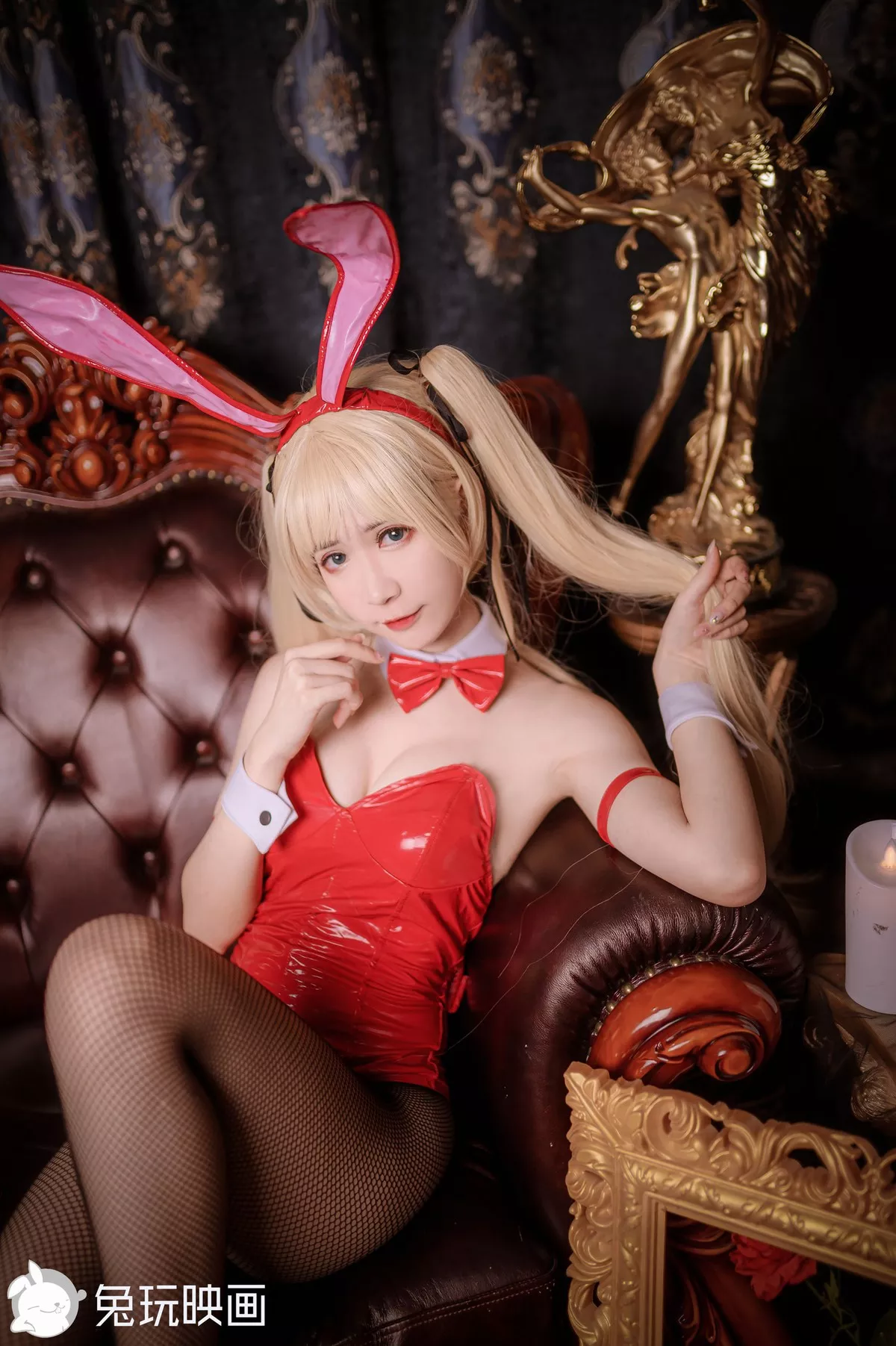 红黑 美女Cosplay 迷人密拍 兔女郎 兔玩映画