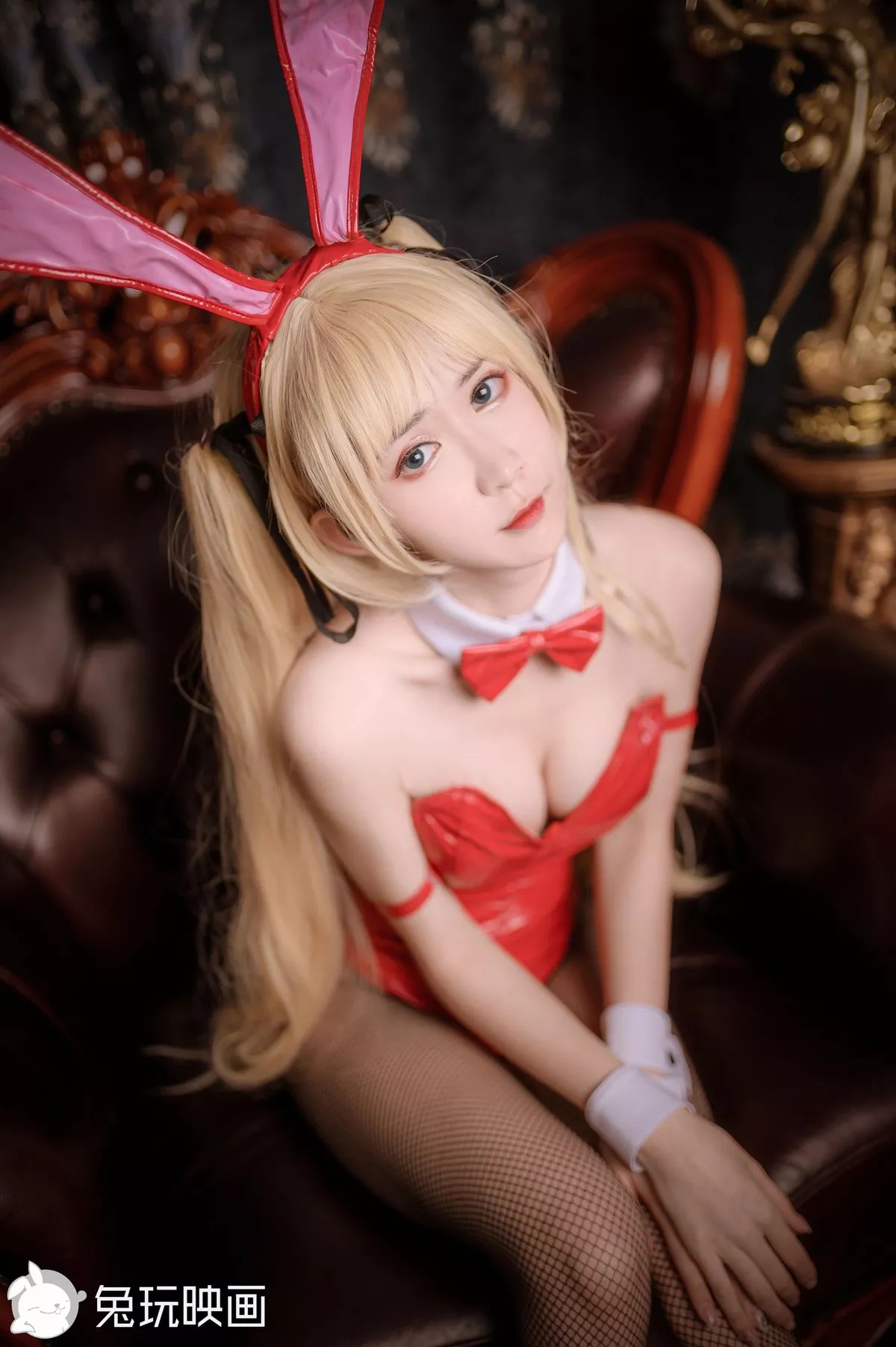 红黑 美女Cosplay 迷人密拍 兔女郎 兔玩映画