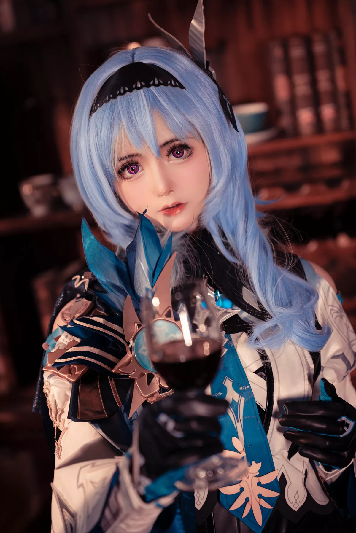 小礼好困  美人Cosplay 风情私拍 优��