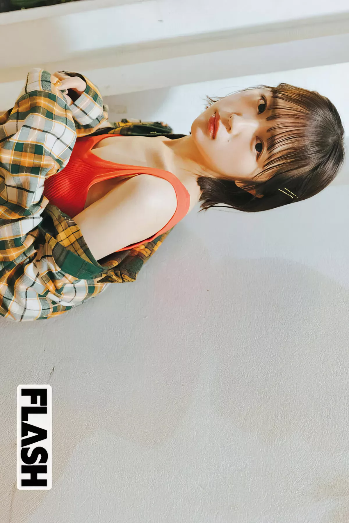 Naena 丽模 なえなのFLASH 日本 No 会员中幅 ( ) 高质摄影写真