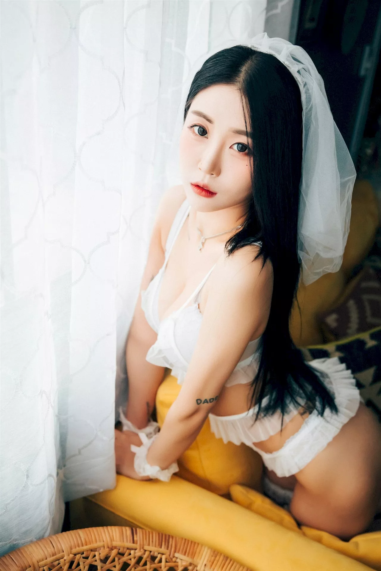 棒子 摄影】 淫惰少女 丽人 Jeong 棒子 Holiday 丽人 【Loozy 摄影 全集修正 Bomi
