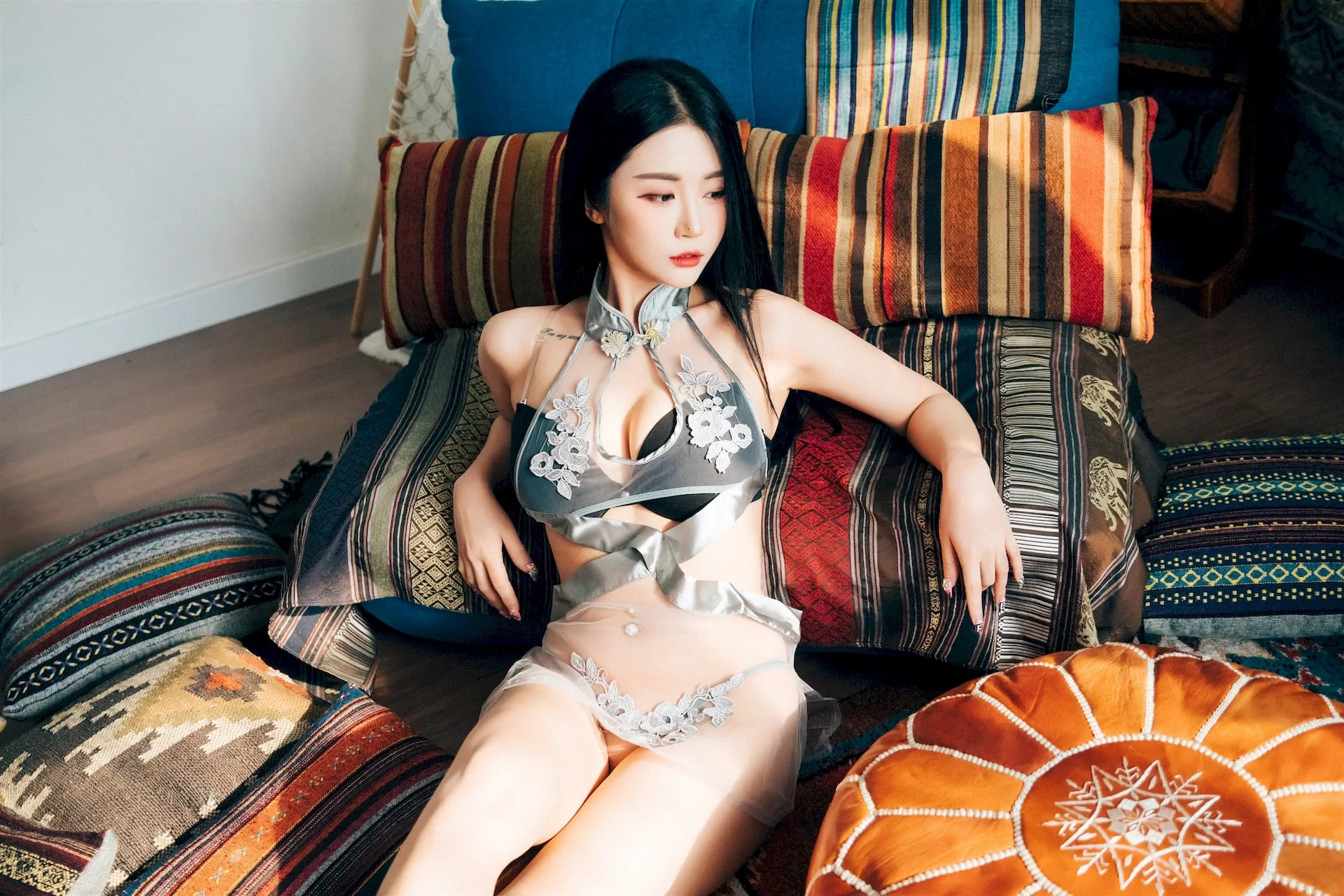 棒子 摄影】 淫惰少女 丽人 Jeong 棒子 Holiday 丽人 【Loozy 摄影 全集修正 Bomi