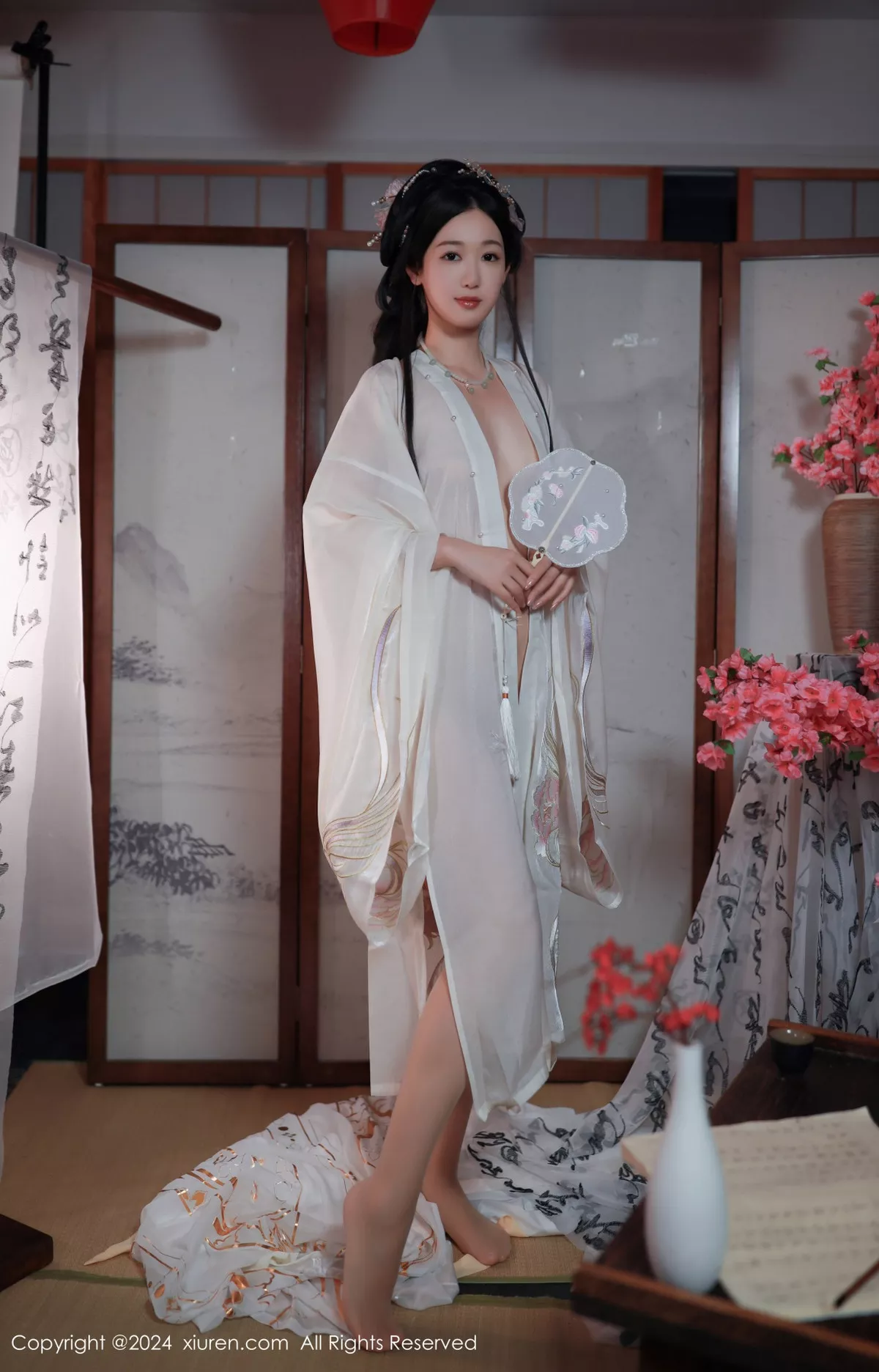 网XiuRen】 真空肉丝 浅色 唐安琪 薄透 秀飘逸体态 No.8898 诱惑密拍重组 古装服饰 【秀人XiuRen 风骚 模特