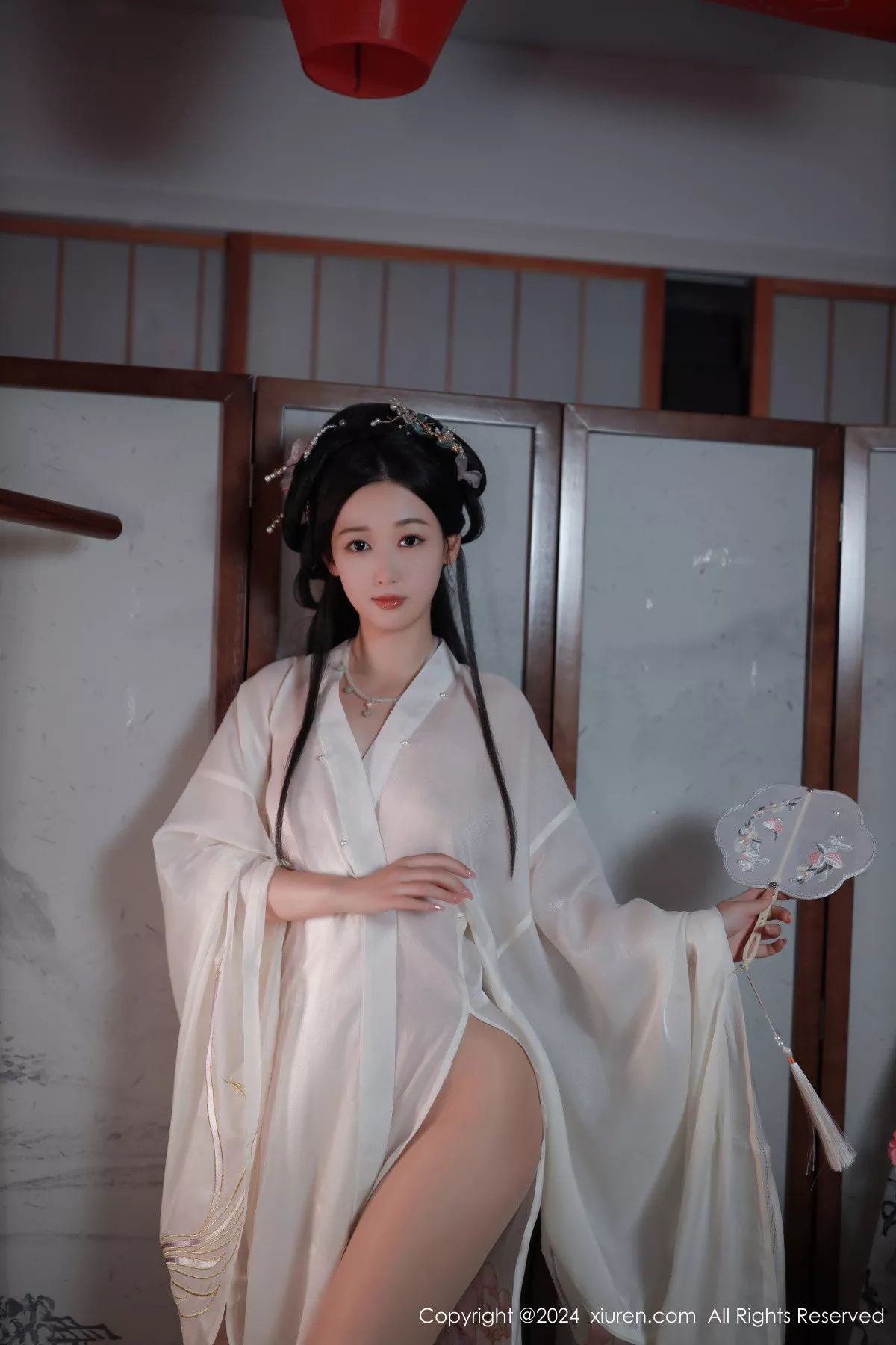 网XiuRen】 真空肉丝 浅色 唐安琪 薄透 秀飘逸体态 No.8898 诱惑密拍重组 古装服饰 【秀人XiuRen 风骚 模特