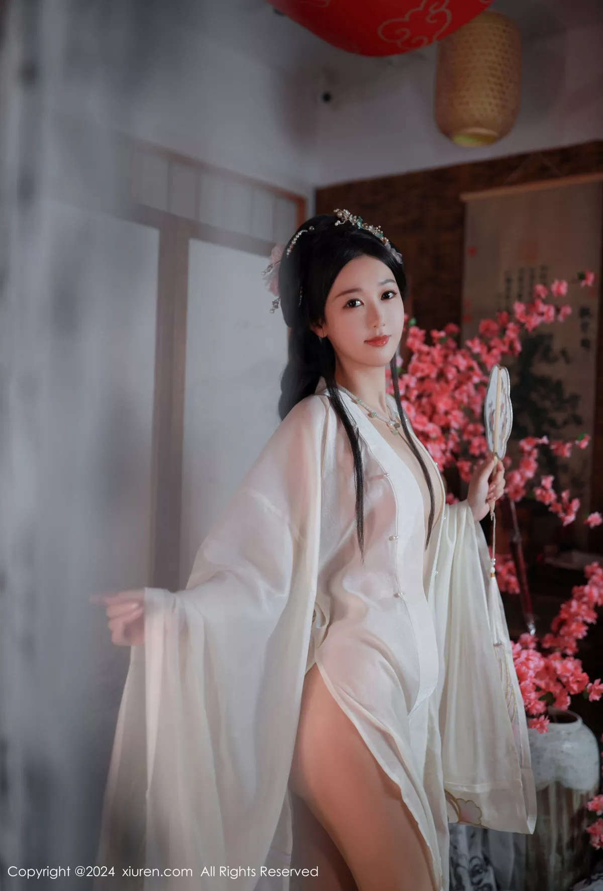 网XiuRen】 真空肉丝 浅色 唐安琪 薄透 秀飘逸体态 No.8898 诱惑密拍重组 古装服饰 【秀人XiuRen 风骚 模特