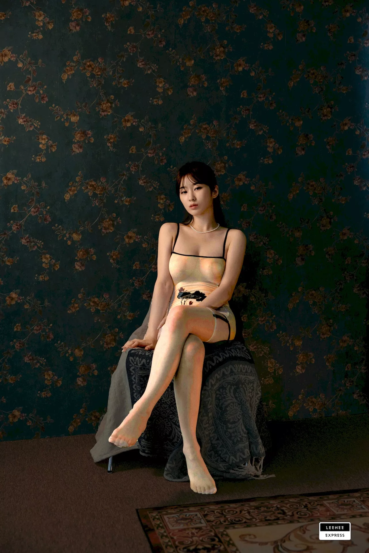 佳人 艺术图 057A LEHC 高丽 利熙快运 EXPRESS Kim (70P) 高丽 美模 艺术图套图】 Hyeon【LEEHEE 高画质 Woo
