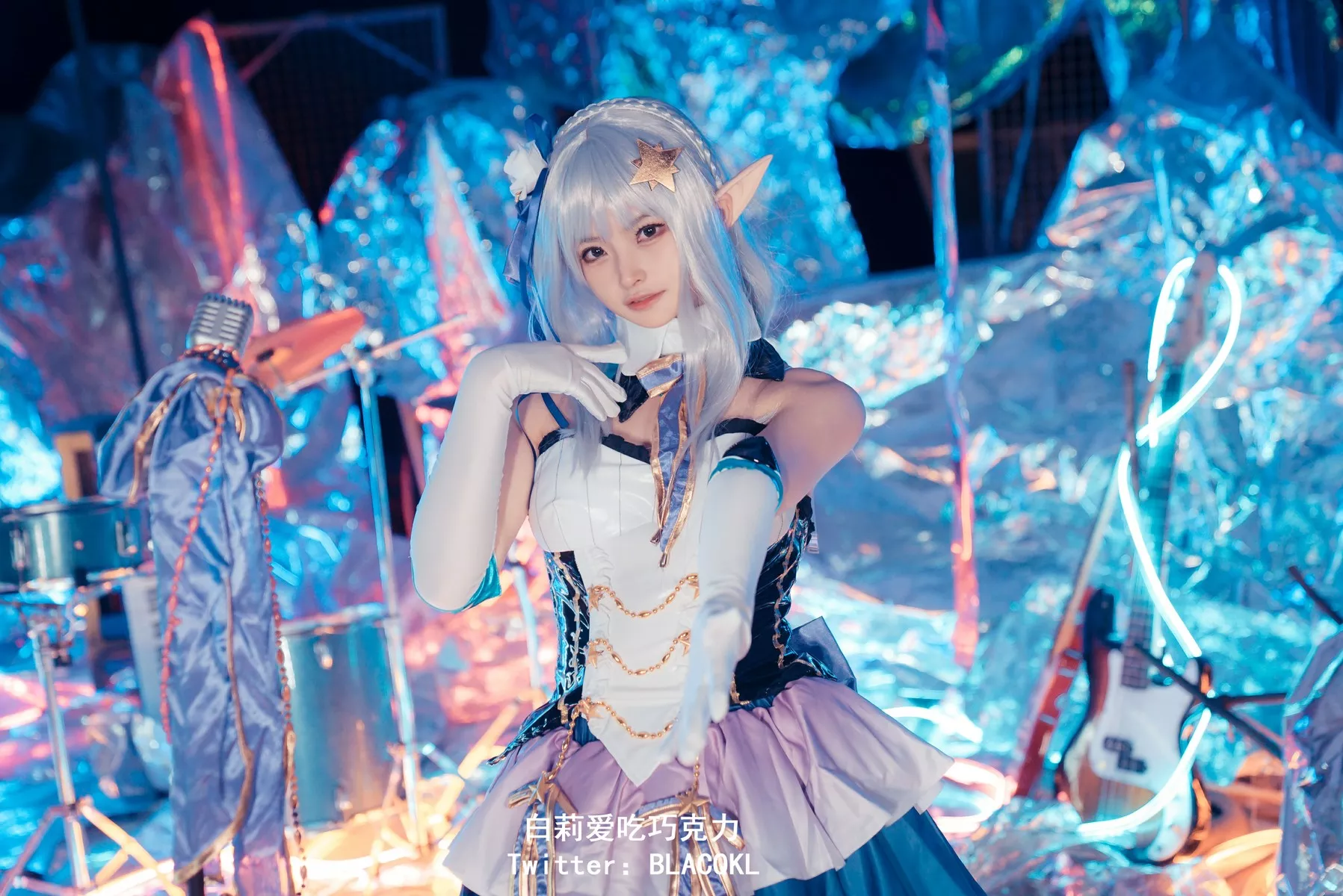 尤物 爱蜜莉雅 白莉爱吃巧克力 福利 Cosplay