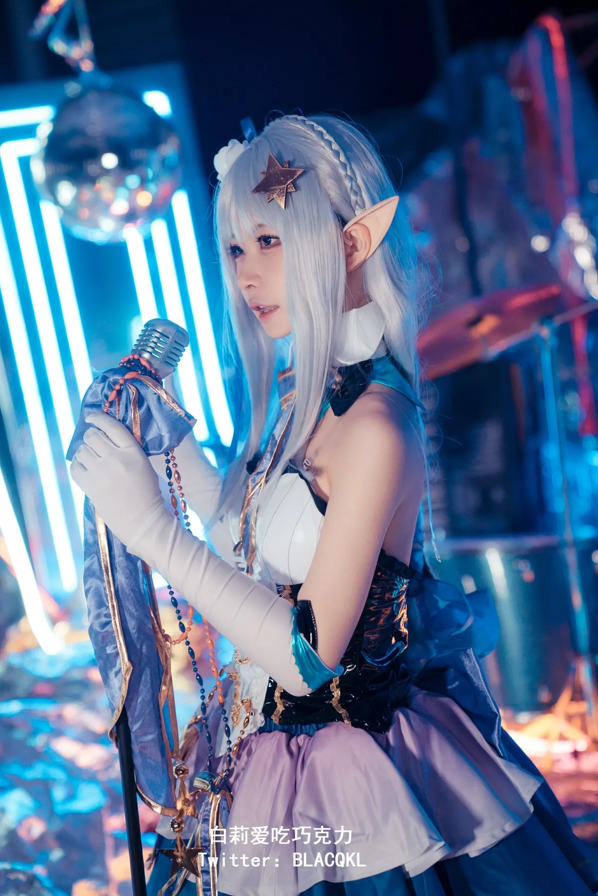 尤物 爱蜜莉雅 白莉爱吃巧克力 福利 Cosplay