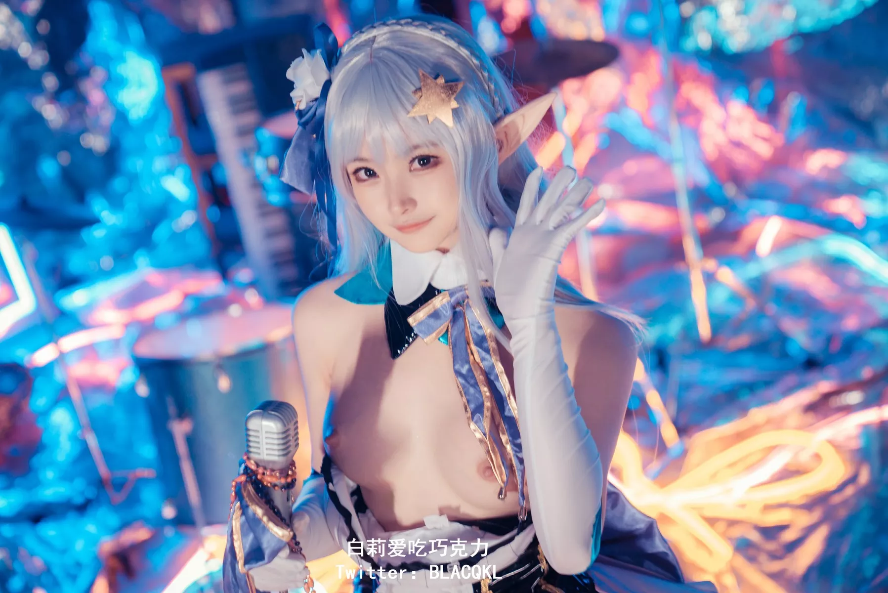 尤物 爱蜜莉雅 白莉爱吃巧克力 福利 Cosplay