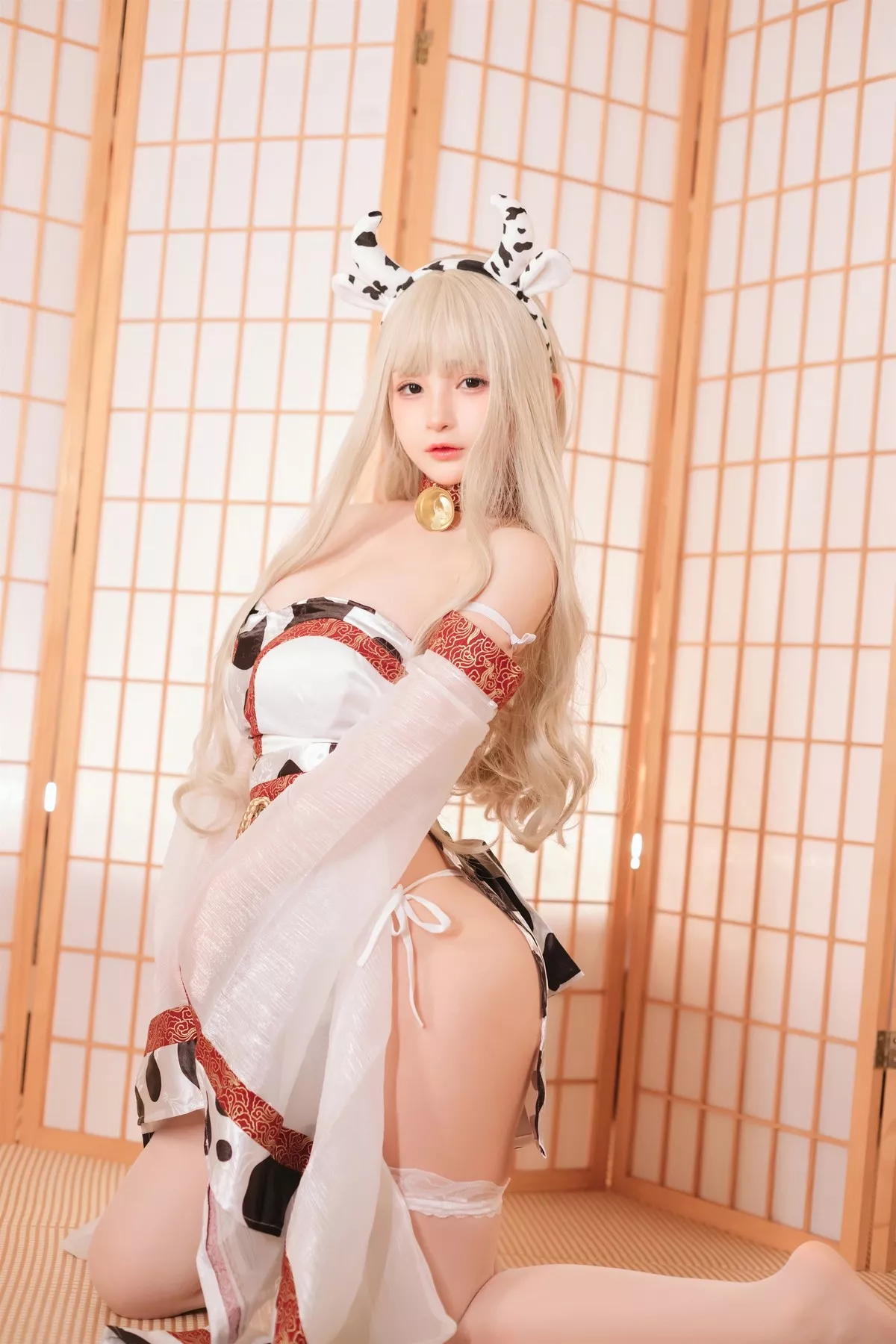 �@井宁宁 迷人 私房 Cosplay 牛牛子和服 佳人