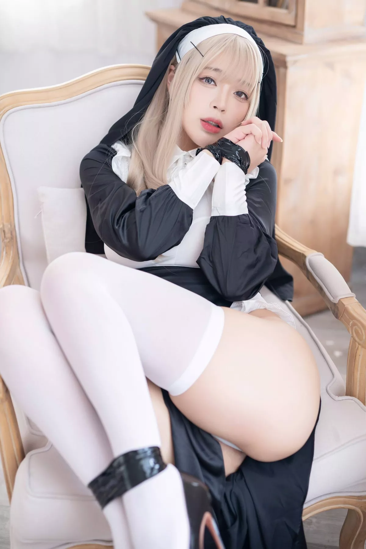 气质 Cosplay 禁x欲 白烨 密拍 仙女 修女