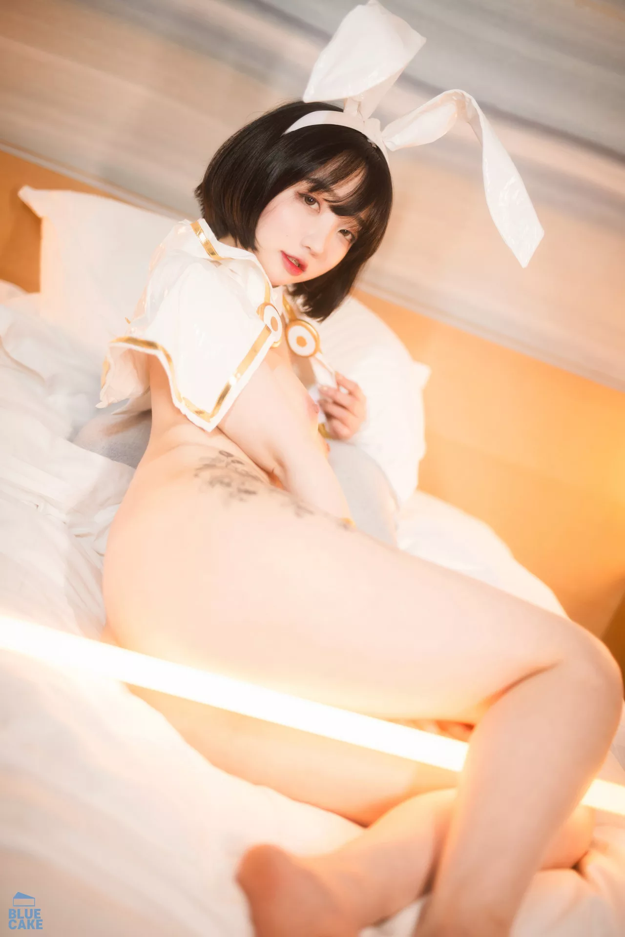 南韩 南韩 Bunny 高画质摄视图像 女神 LuXXX Yeeun【【BLUECAKE Son 摄影 辣模 (98P) 蓝色蛋糕】