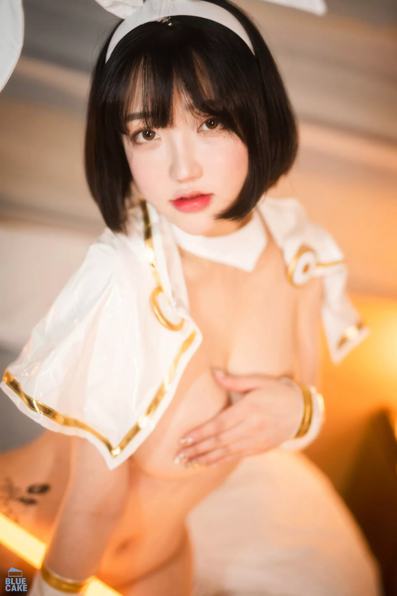 南韩 南韩 Bunny 高画质摄视图像 女神 LuXXX Yeeun【【BLUECAKE Son 摄影 辣模 (98P) 蓝色蛋糕】