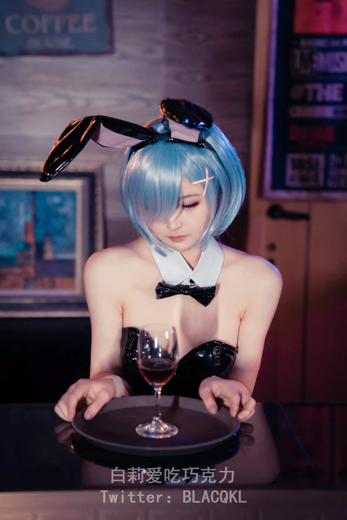 白莉爱吃巧克力 福报 兔女郎 Cosplay 尤物 蕾姆