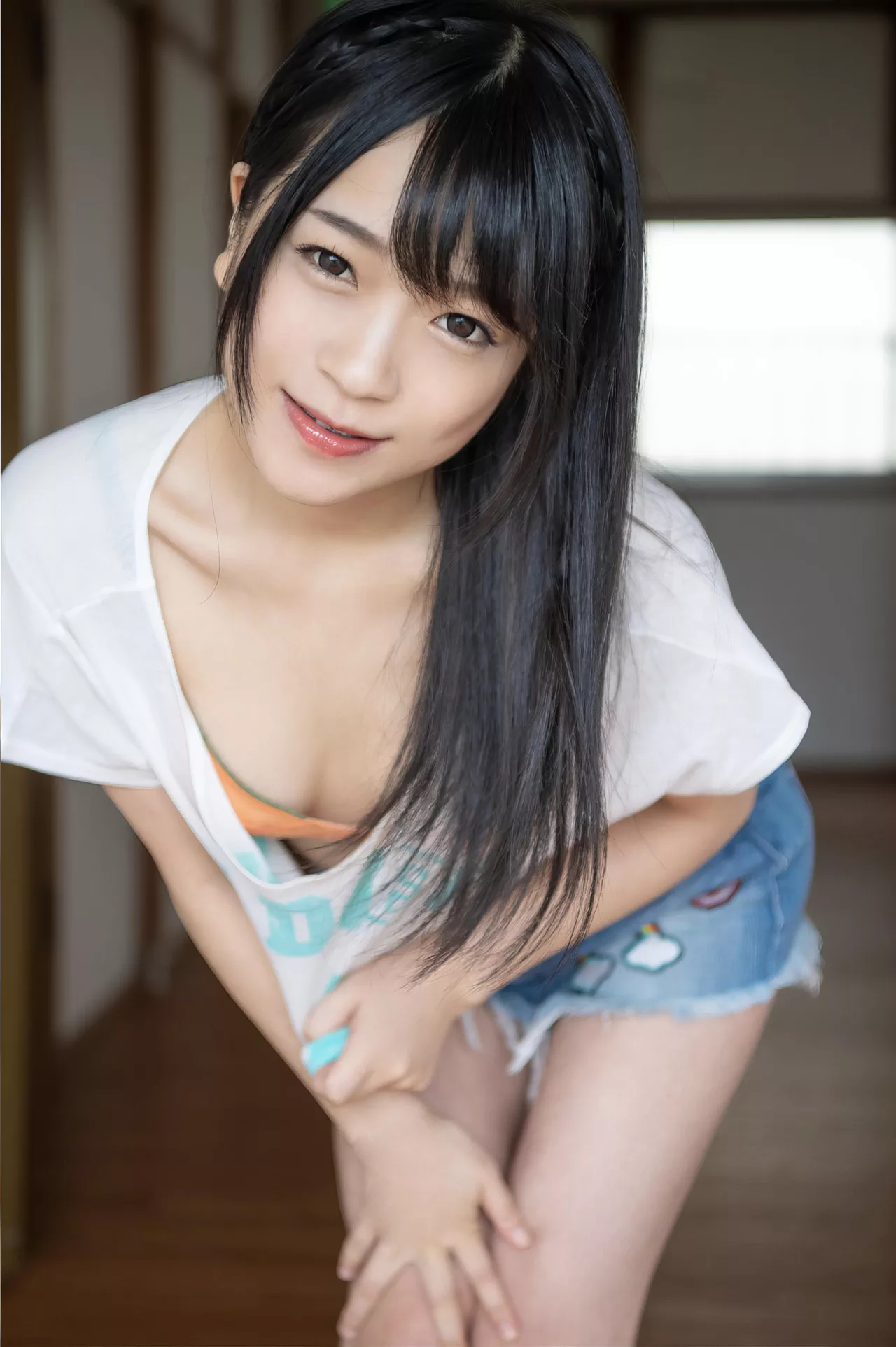 Riona 美菇凉と“完全主�Q”で过ごす写真集BEST Minami 南梨央奈の恋人たち。