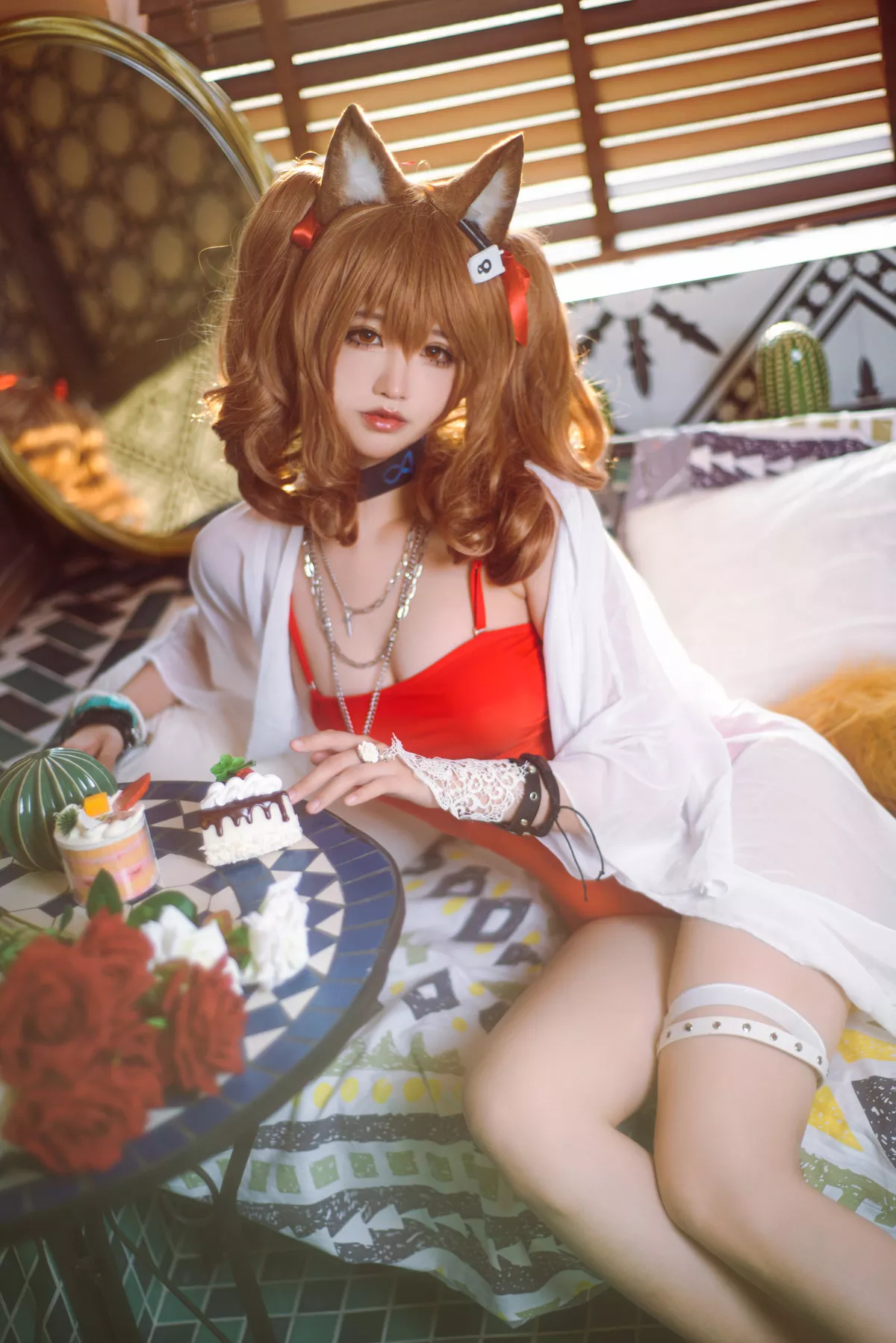 明日方舟 Cosplay 夏卉泳衣 工藤新伍 佳人 莉娜 安洁
