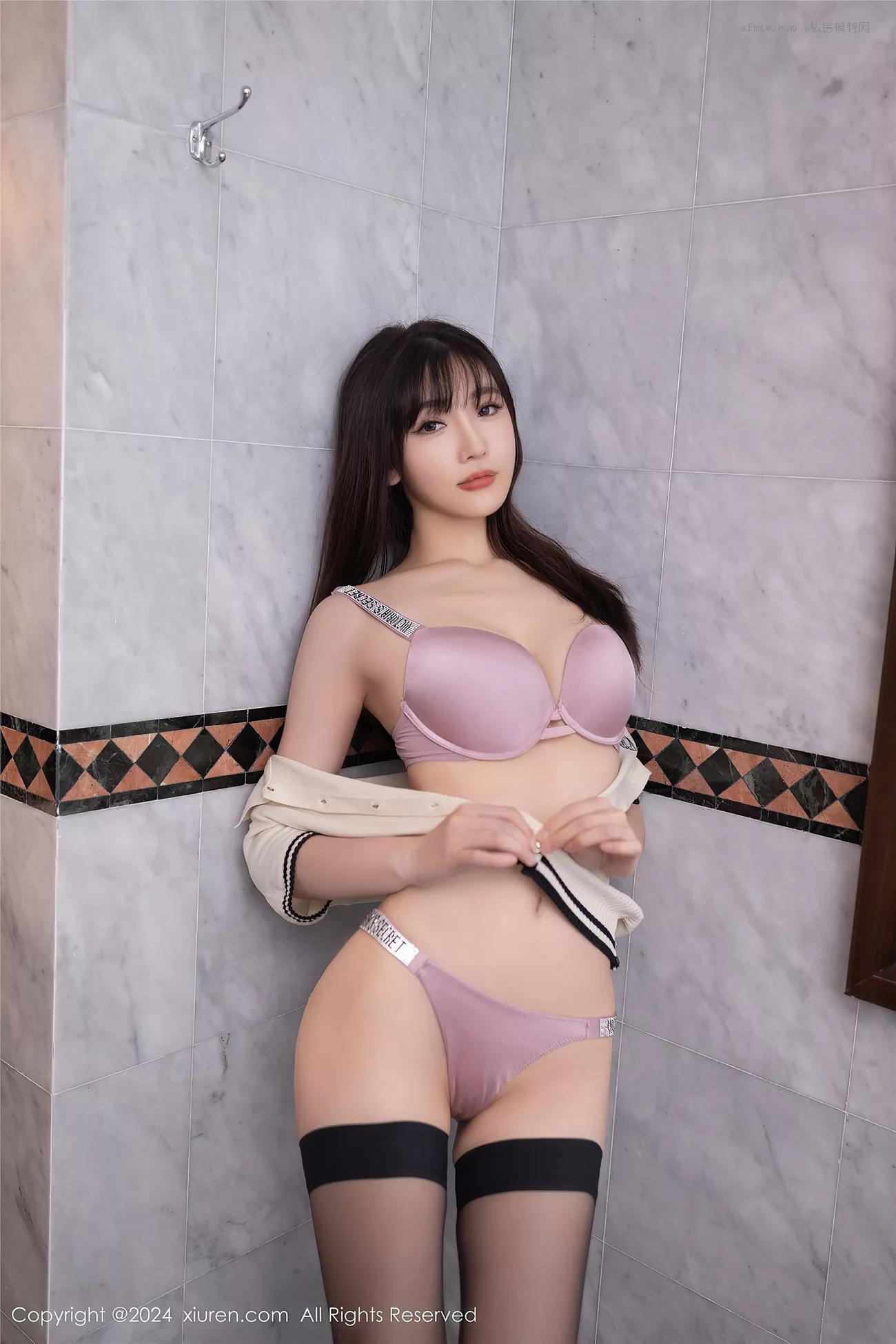 陆萱萱 No.8769 【XIUREN秀人】高品质像片
