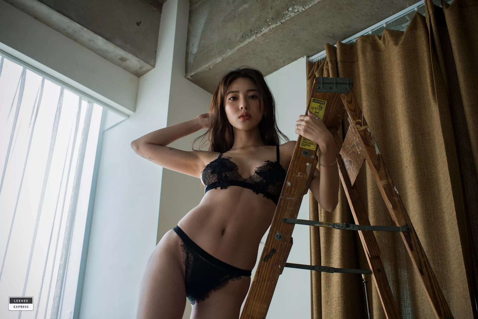 优秀 利熙快运 摄影套图】 EXPRESS LERB 摄影 (49P) 棒子 棒子 【LEEHEE 美模 尤物 035B G.su