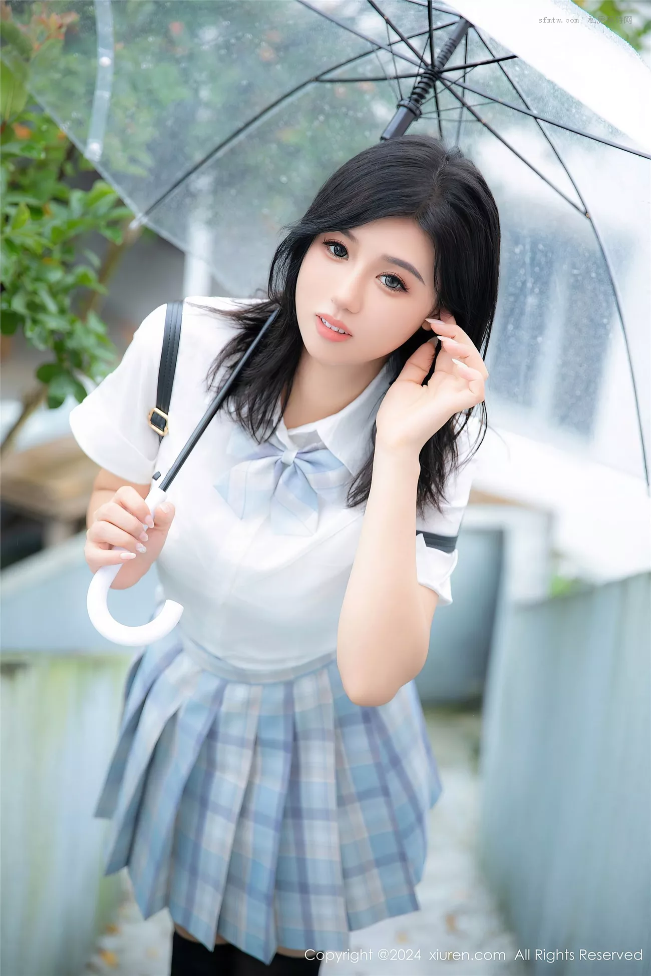 Vol.8759 【秀人xiuren】优质照片 金小依