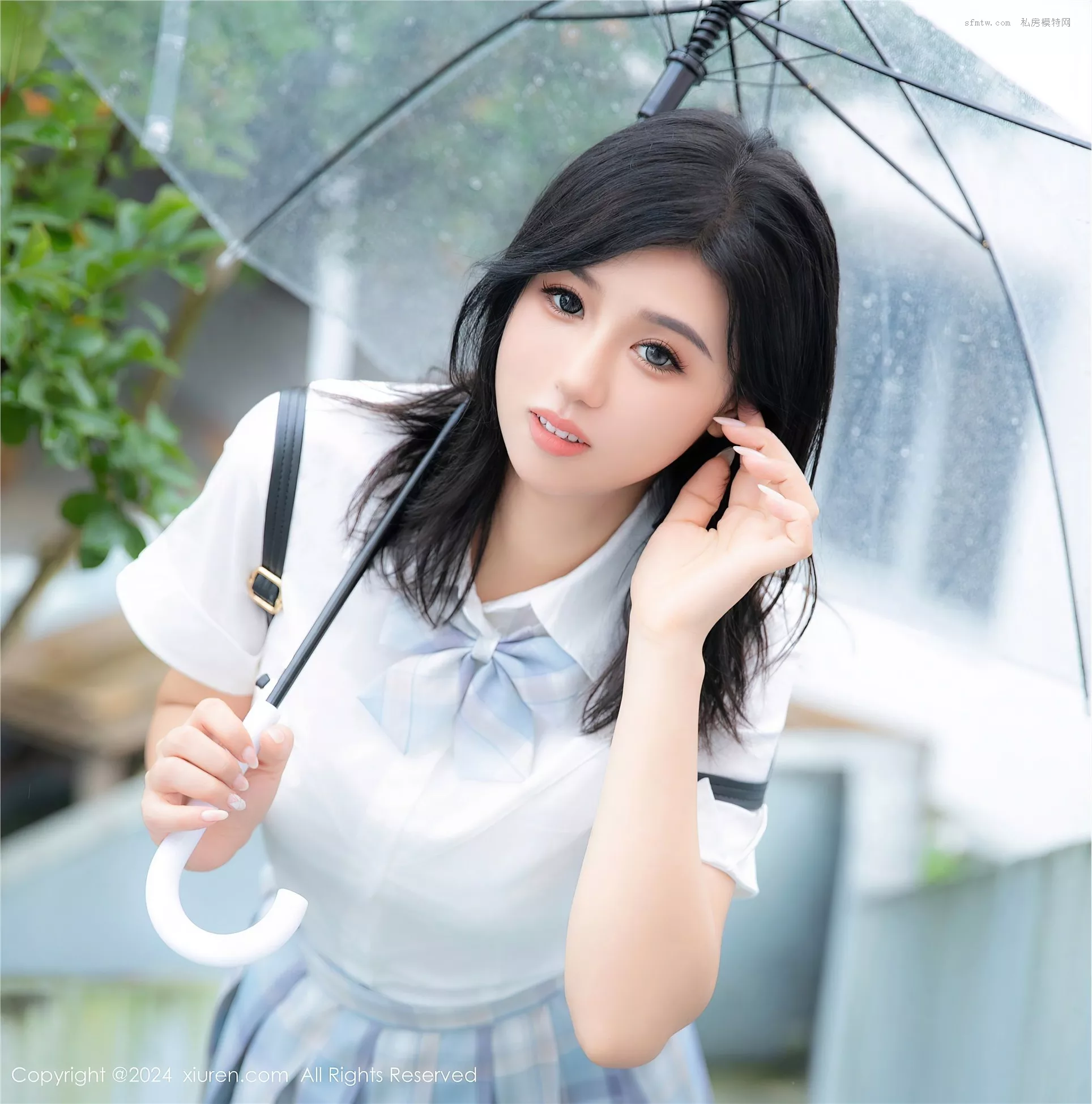 Vol.8759 【秀人xiuren】优质照片 金小依