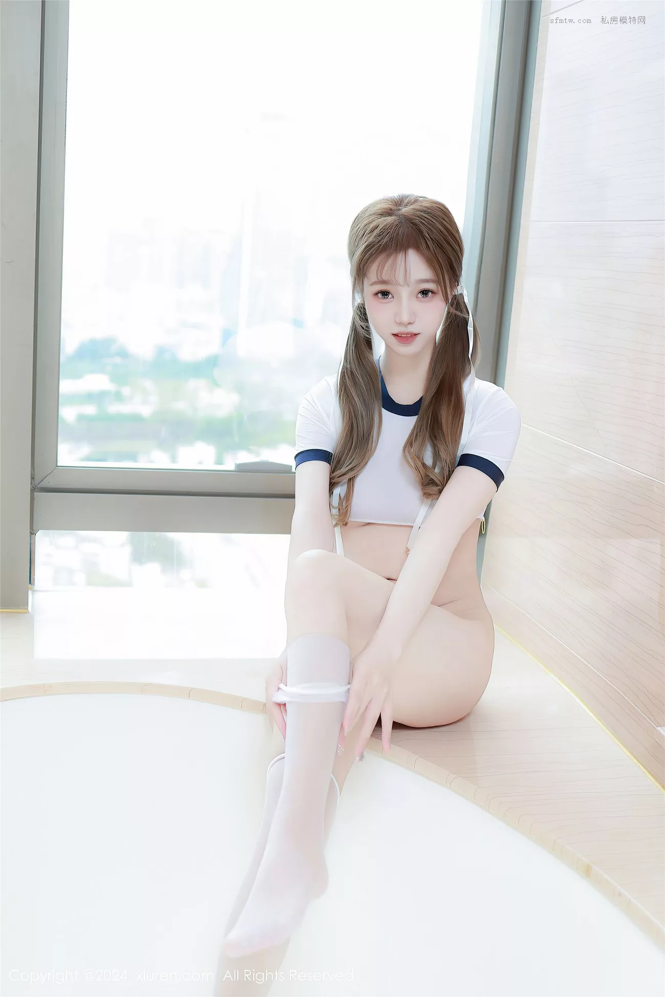 【XiuRen秀人】优质图像 甜白酱 No.8757