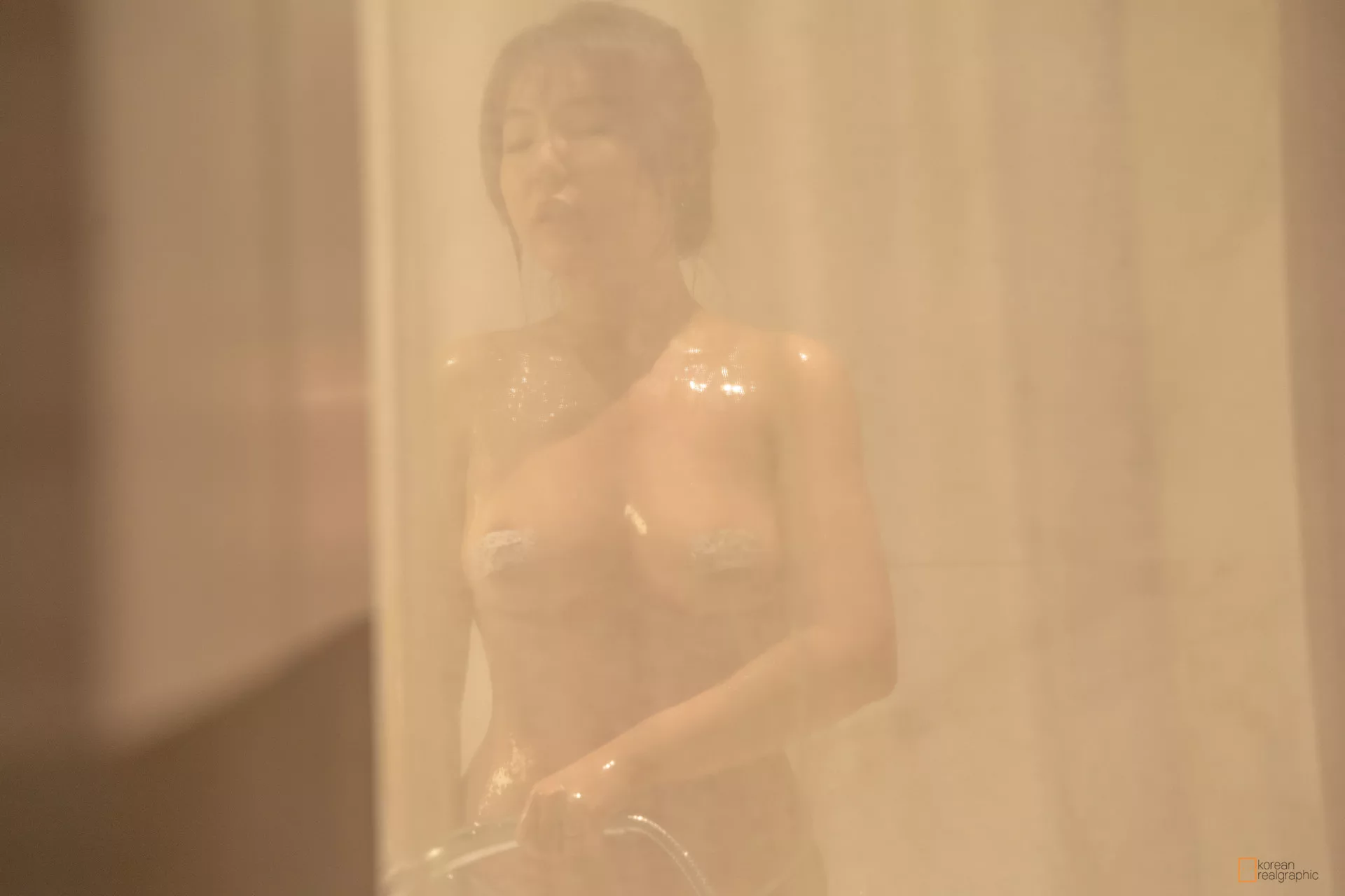 【Korean 南韩 a Shower (49P) 尤物 Taking Realgraphic 真实宝贝】 写真 Vol.46
