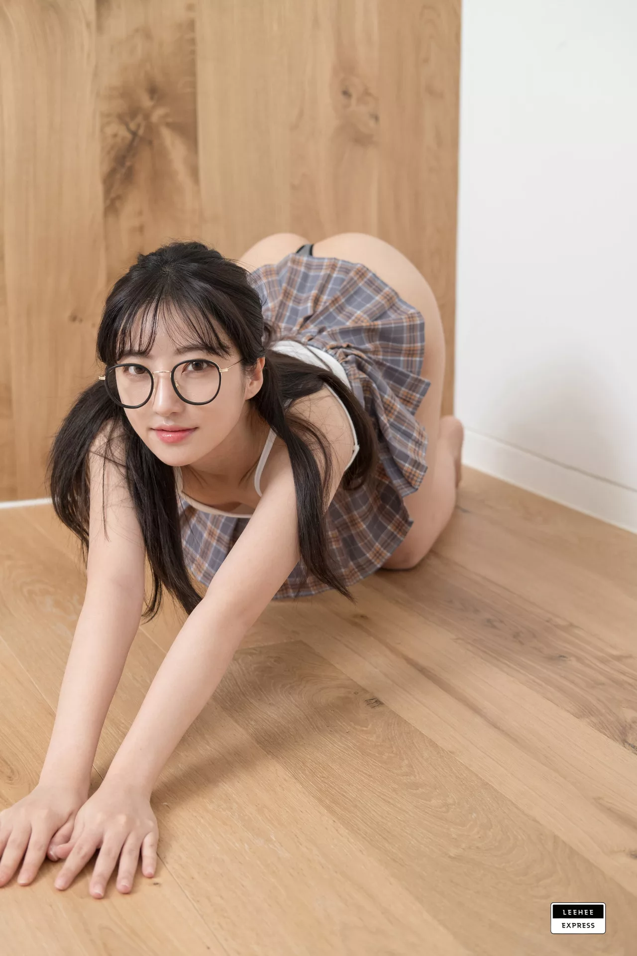 高质 LERB 美模 艺术图图集】 (62P) 棒子 利熙快运 085B 艺术图 HaNari【LEEHEE EXPRESS 棒子 仙女