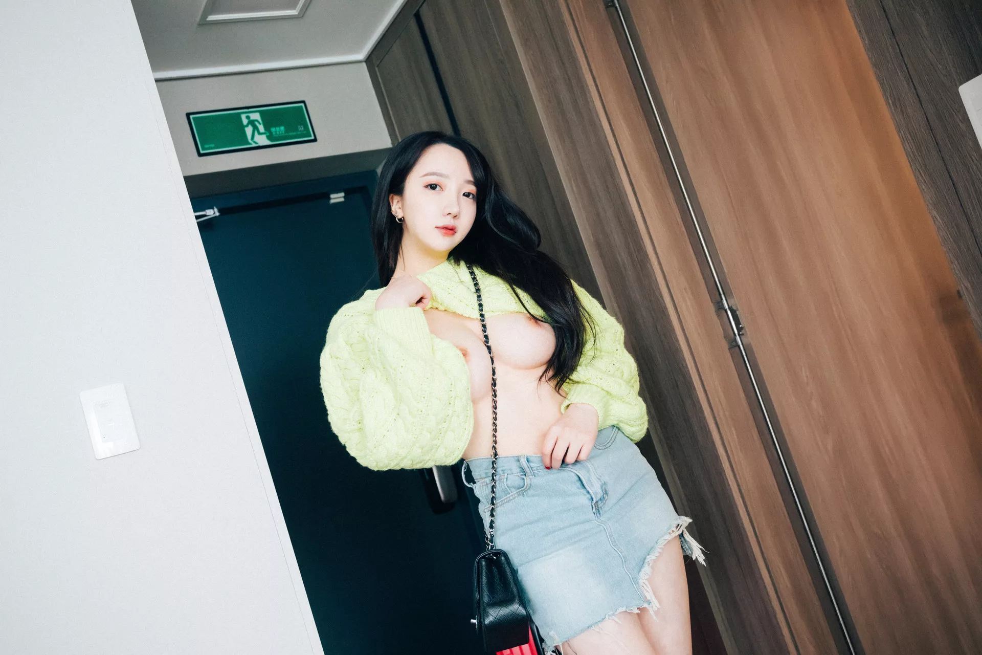 南韩 淫惰姑娘 摄影 女神 Partner Yeeun【Loozy 摄影】 Travel 全集修正 Son 南韩 女神