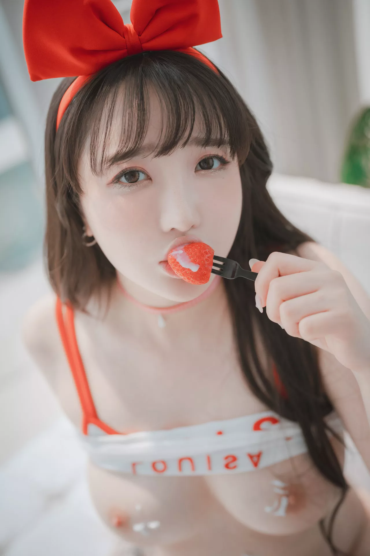 Yeeun【DJAWA 高丽 大佳玩】 Strawbeery 艳模 Son 写真 Girl 全集修正