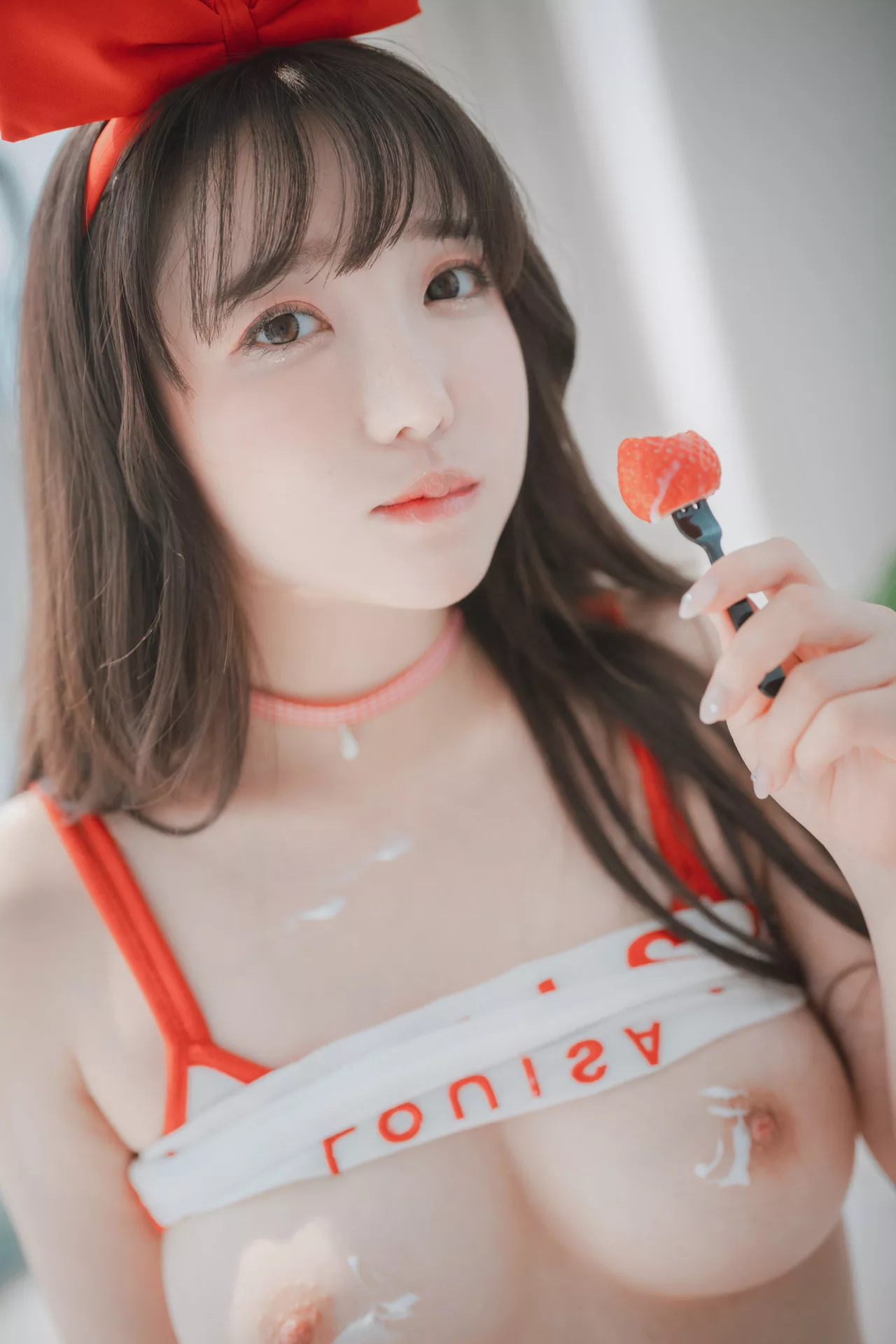 Yeeun【DJAWA 高丽 大佳玩】 Strawbeery 艳模 Son 写真 Girl 全集修正